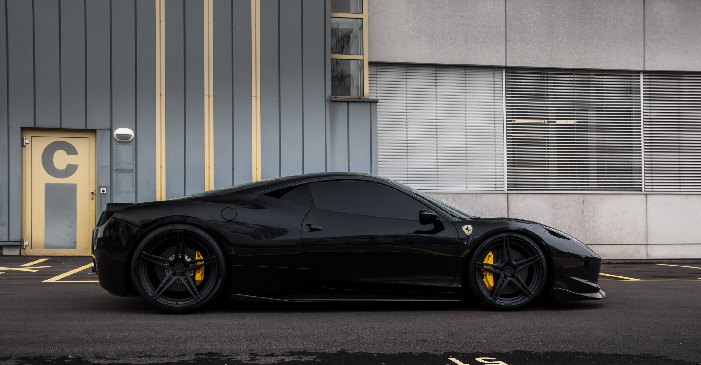 ferrari 458 italia black wheels italy section drives coloured building window