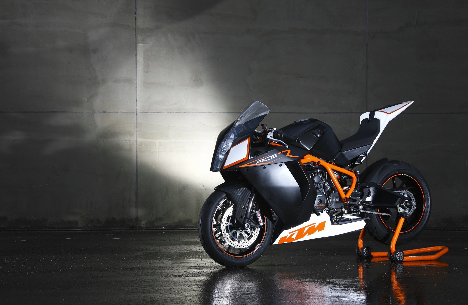 Austrian motorcycle KTM RC8 2009 release