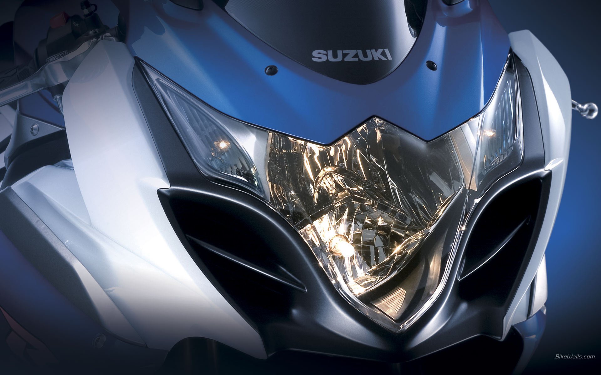Suzuki gsr-r motorcycle Optics