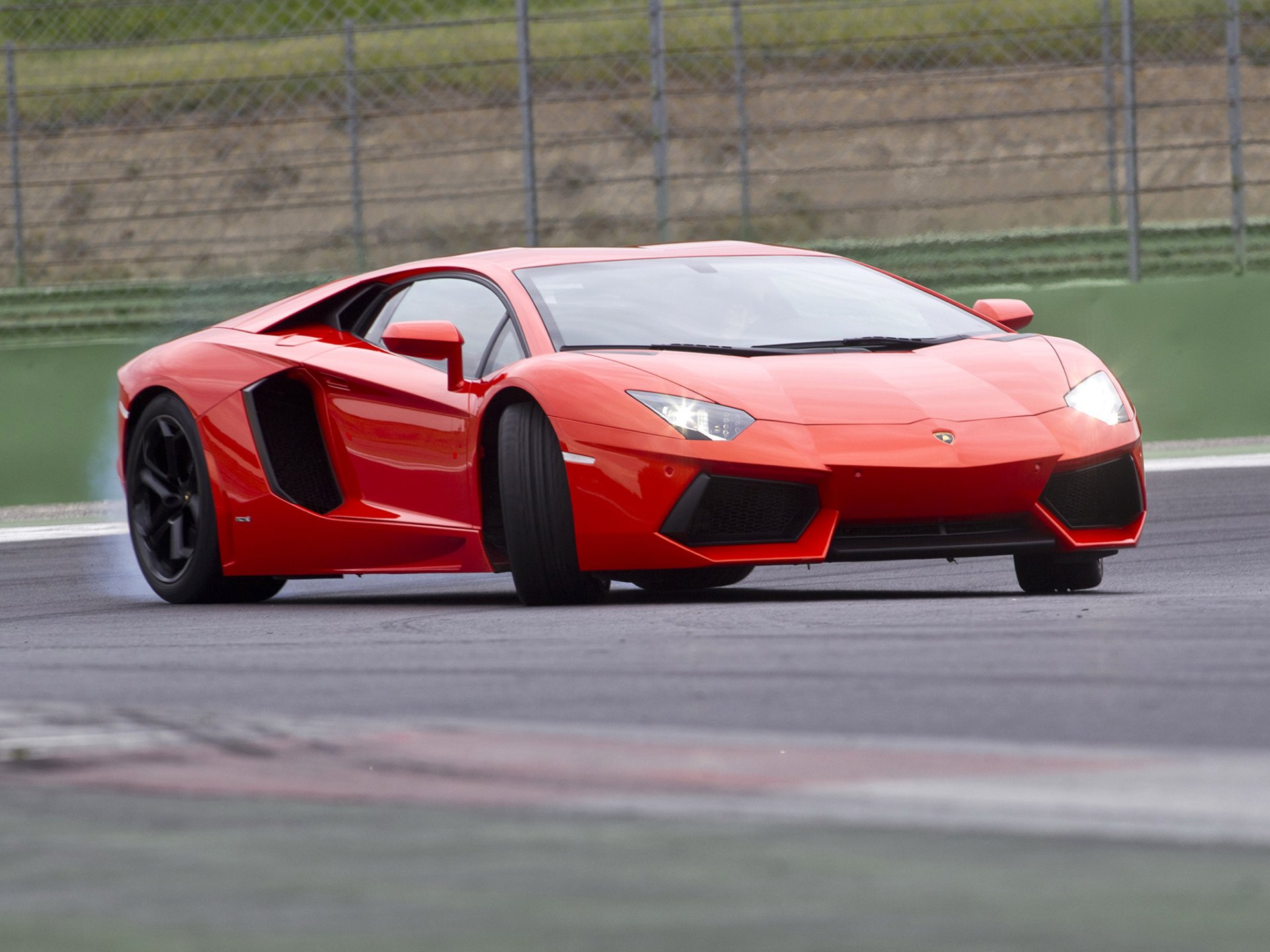 lamborghini aventador lp700-4 red aventador lp700-4 rotation motion drift