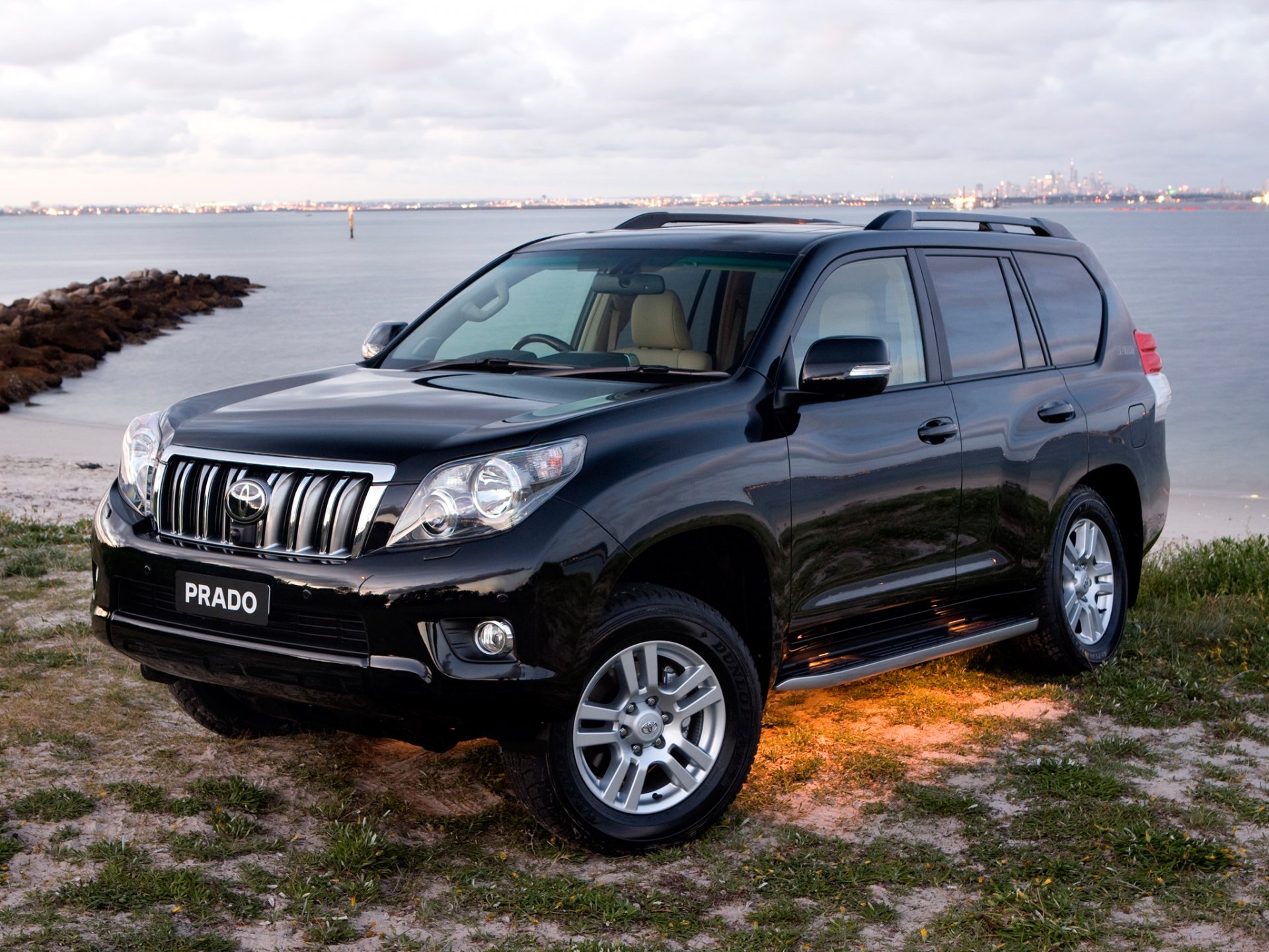 toyota land cruiser prado tlc prado kruzak japan australia australian version au-spec