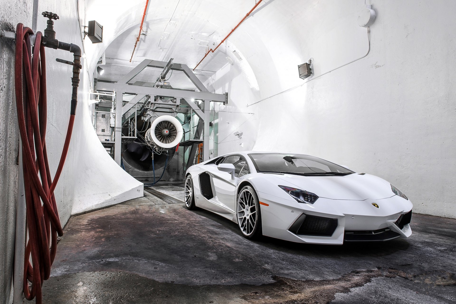lamborghini aventador lp700-4 white lpmborgini view crane hose