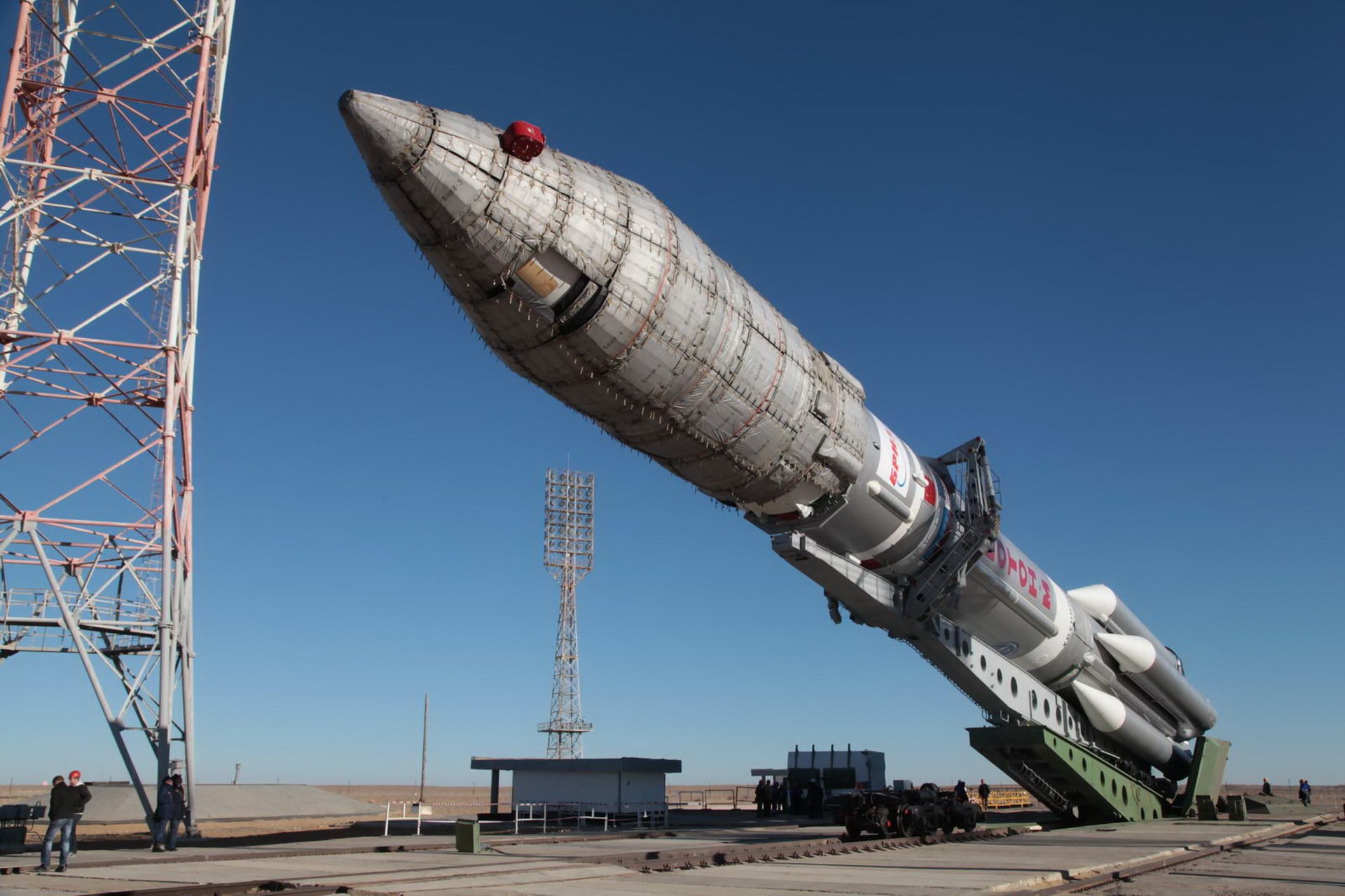 baikonur kazakhstan spaceport carrier rocket proton-m satellite sirius fm -6 sky