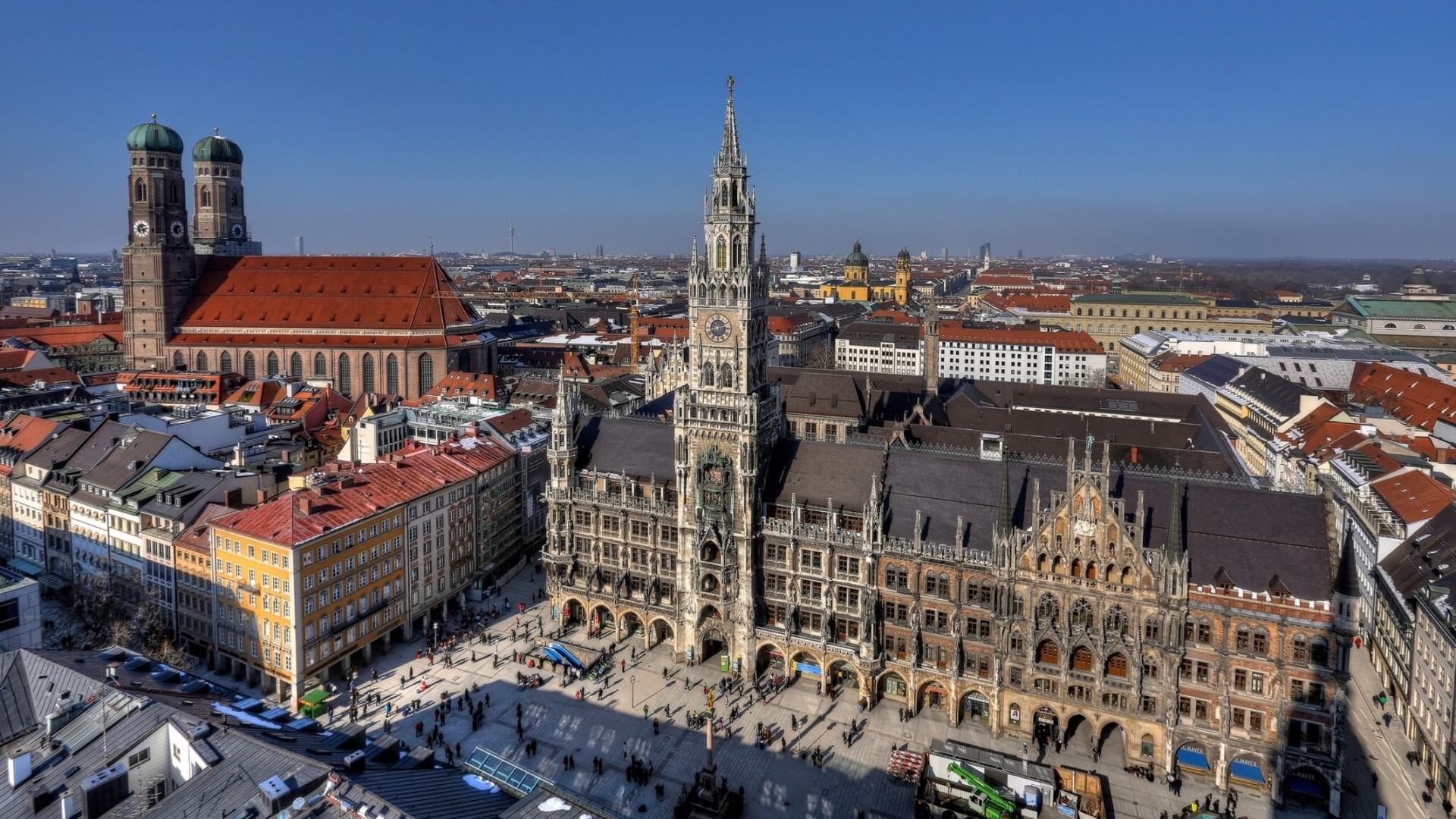 town hall munich square bayern munich building germany marienplatz repair new town hall bavaria