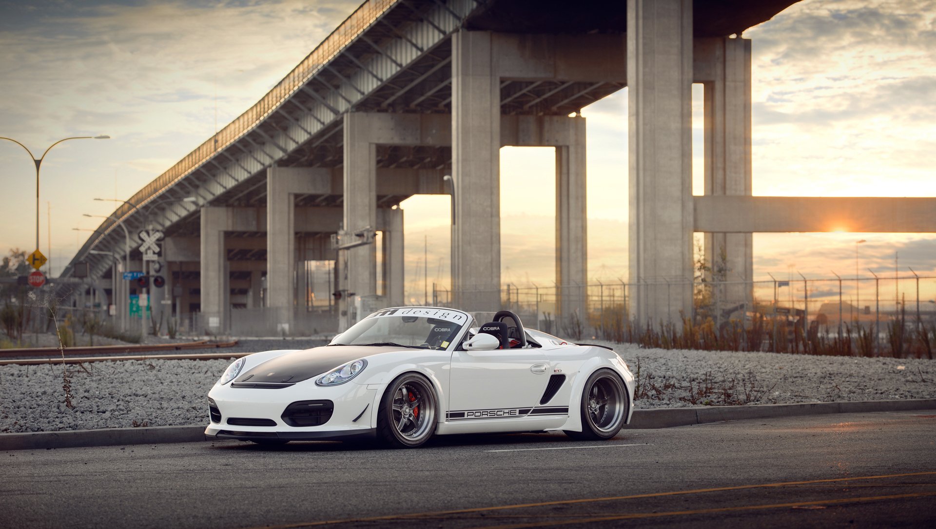 porsche boxster spyder white bridge