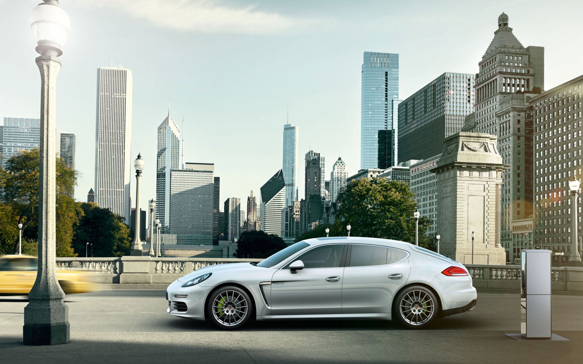 porsche panamera e-hybrid car white town day a side view machine