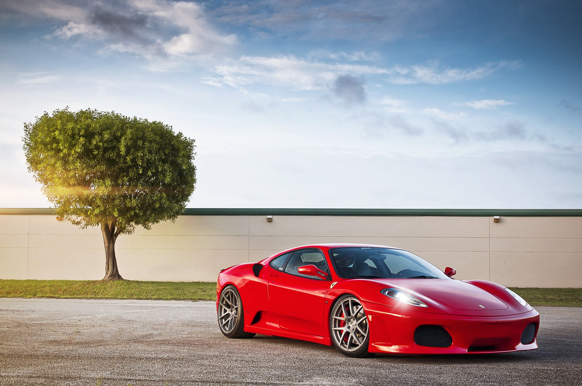 ferrari f430 red ferrara tree sky clouds sun highlight
