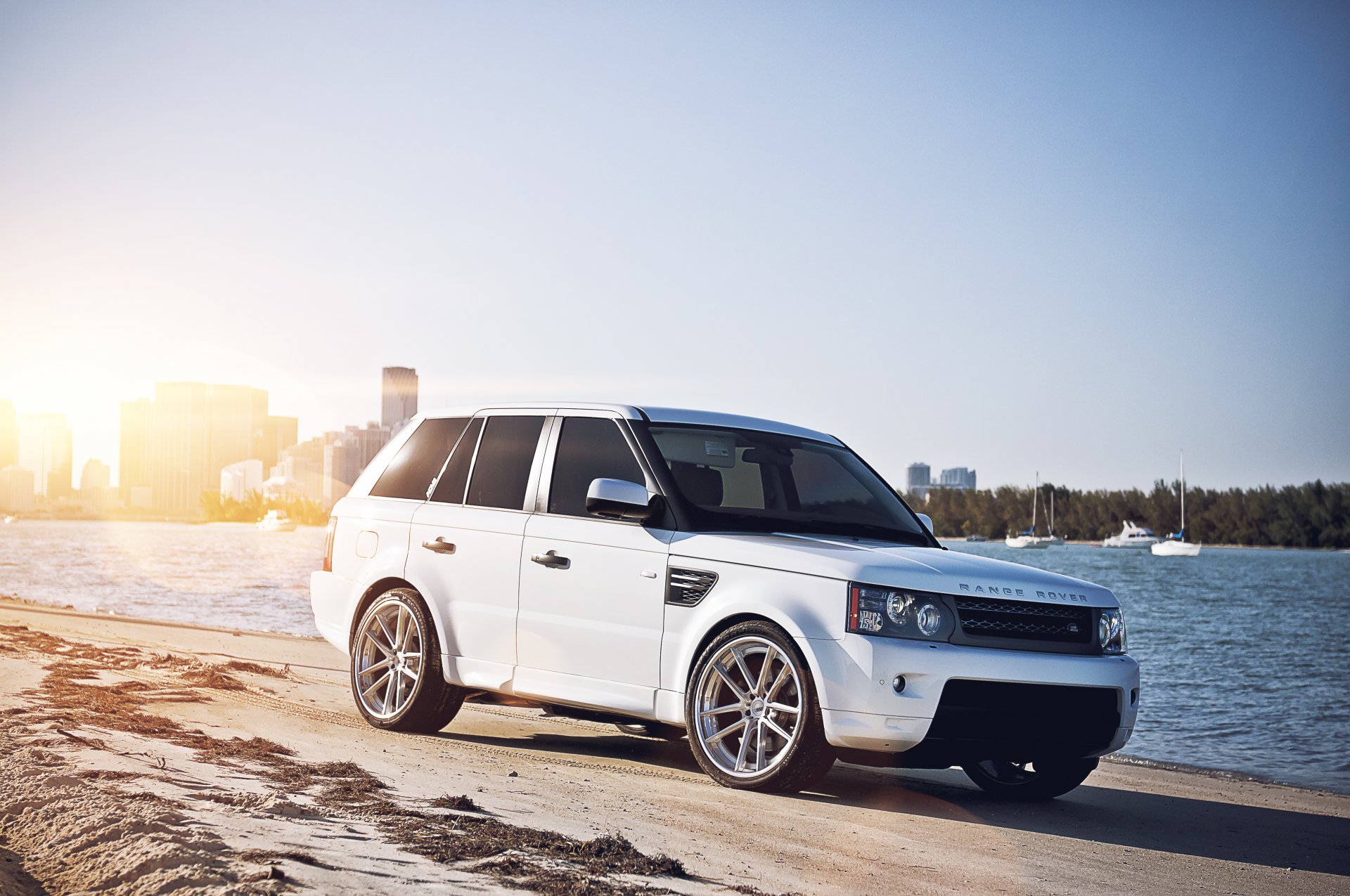 land rover range rover sport white sports town metropolis beach sand river yacht sun highlight