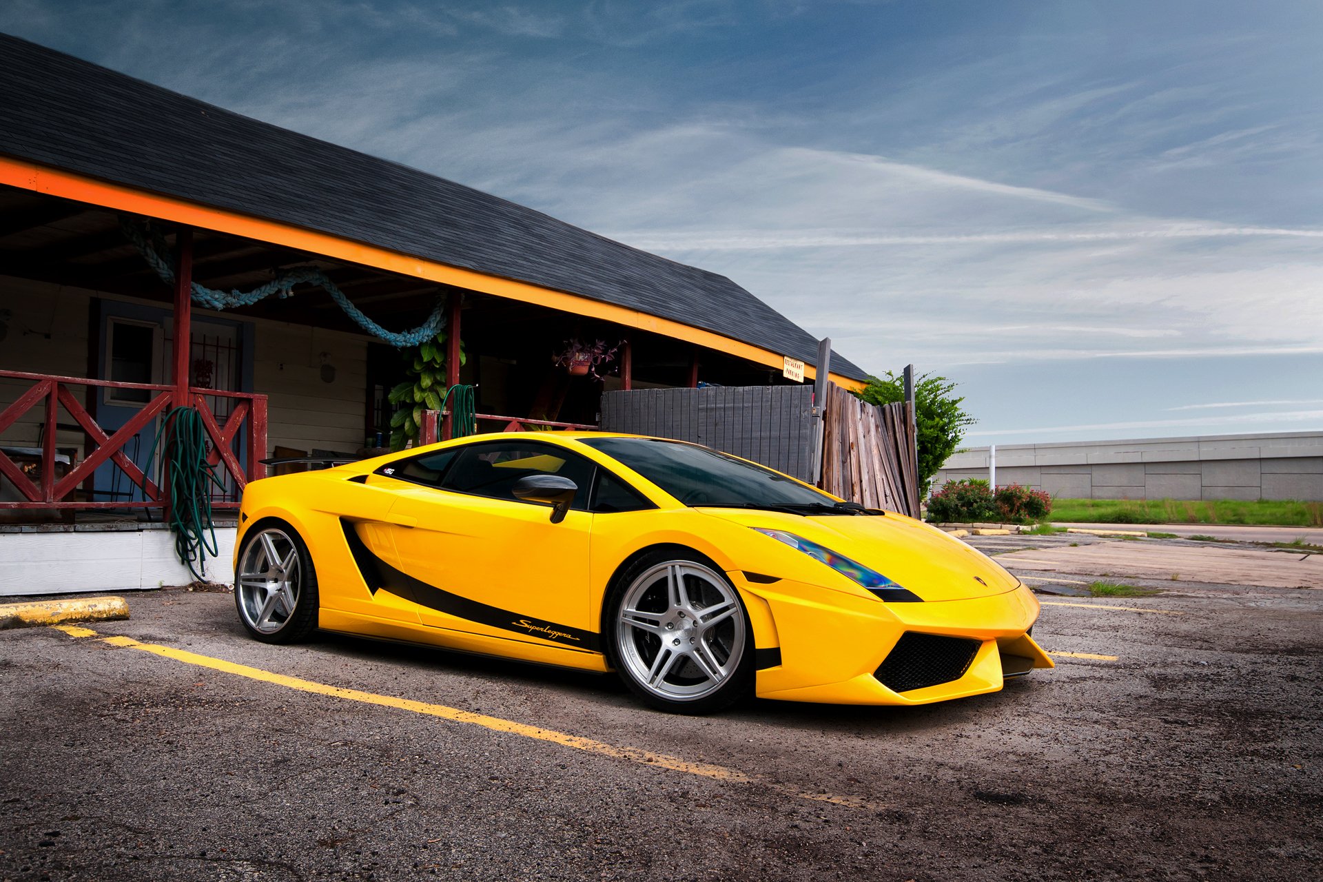 lamborghini gallardo superleggera yellow superlegera building garage