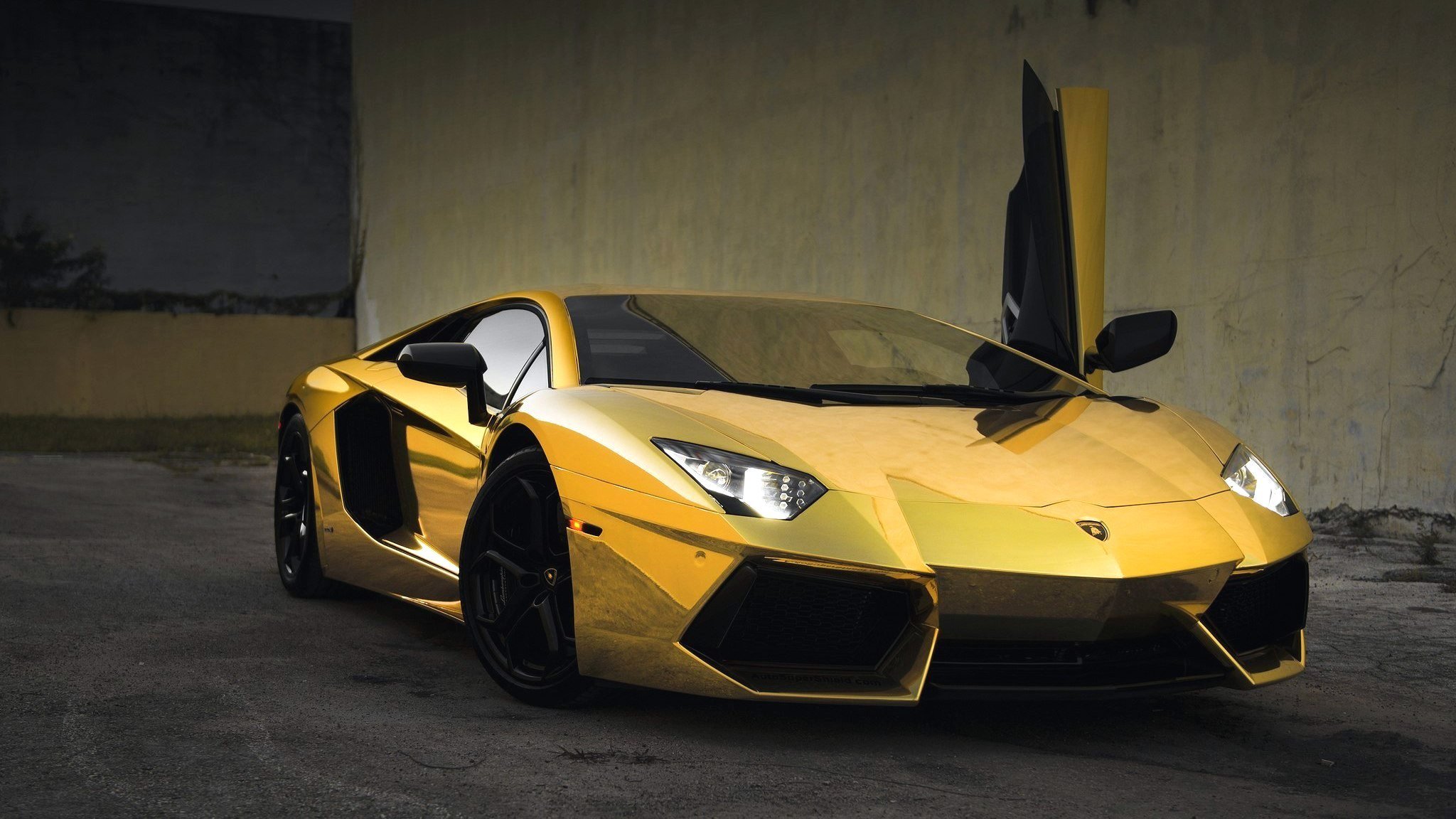 car wallpapers gold lamborgini aventador beautiful automobile picture vehicles lamborghini machine