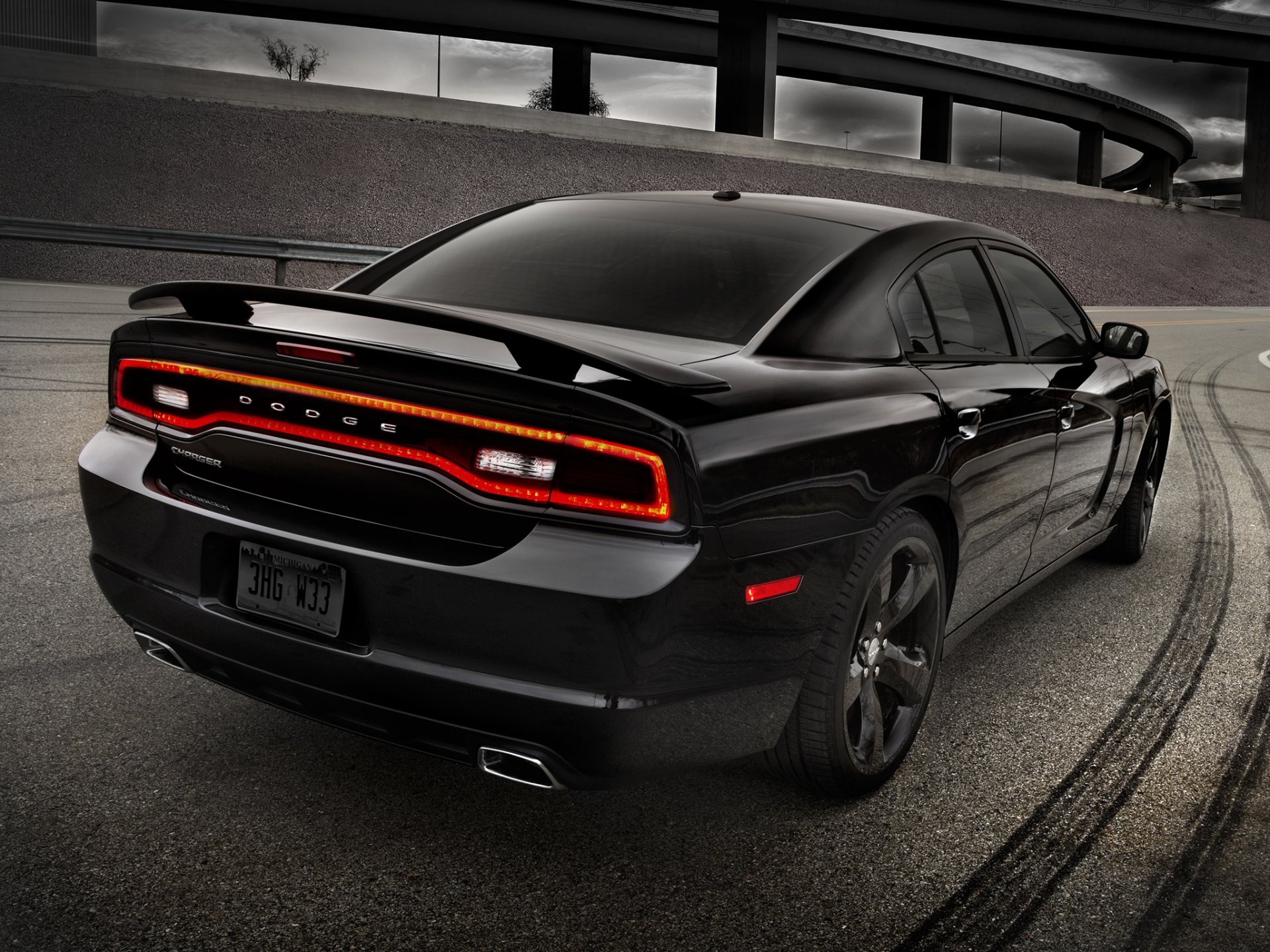 dodge charger blacktop 2012 charzher blektop rear view special version road estokada freeway sky