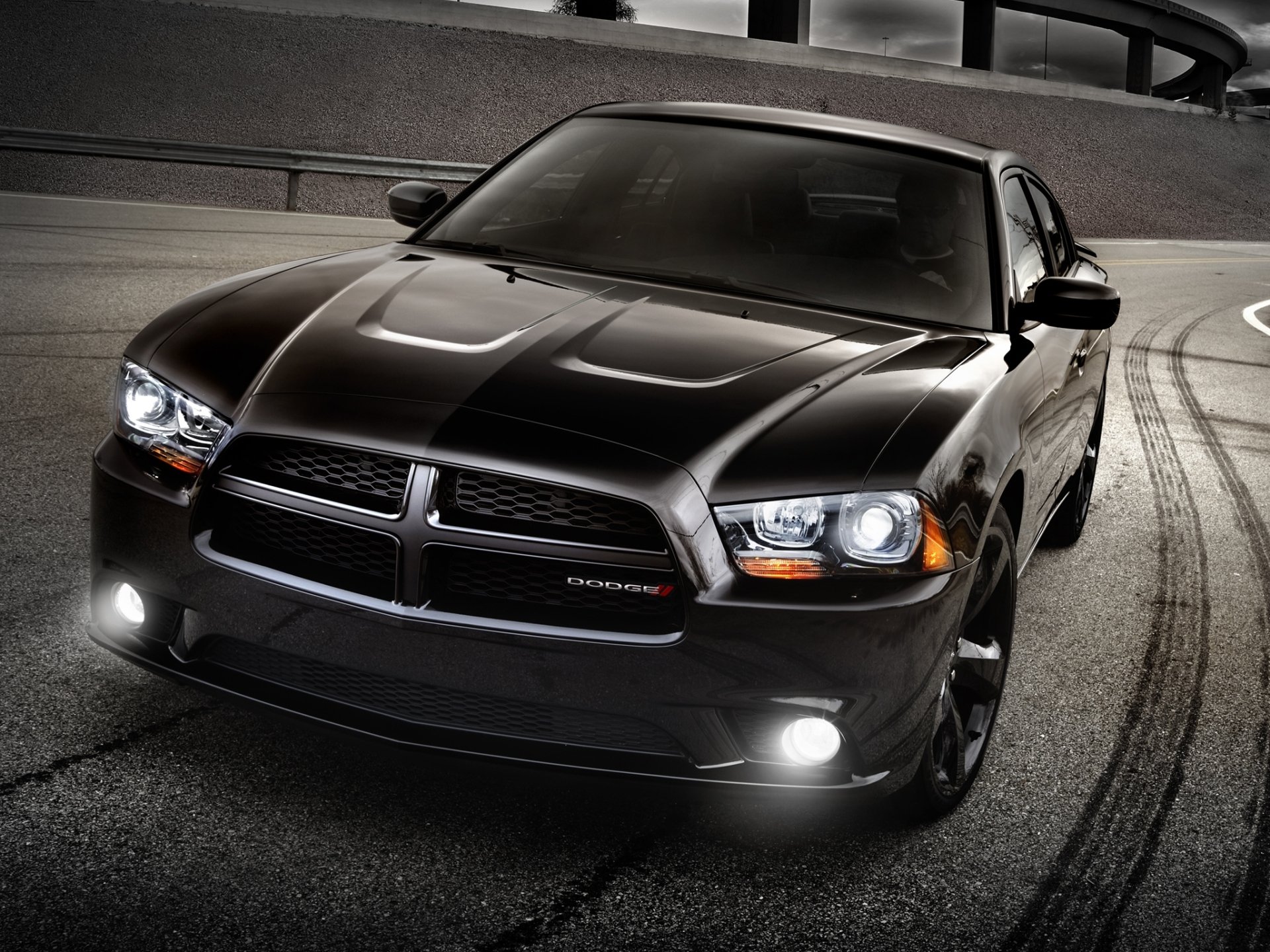 dodge charger blacktop 2012 charzher blektop front special version road estokada freeway sky