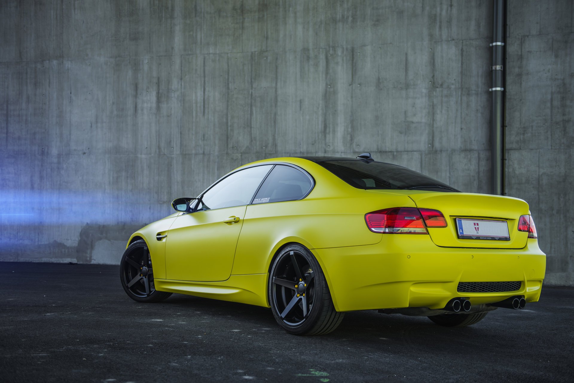 bmw e92 m3 deep concave tuning yellow drives rear bumper