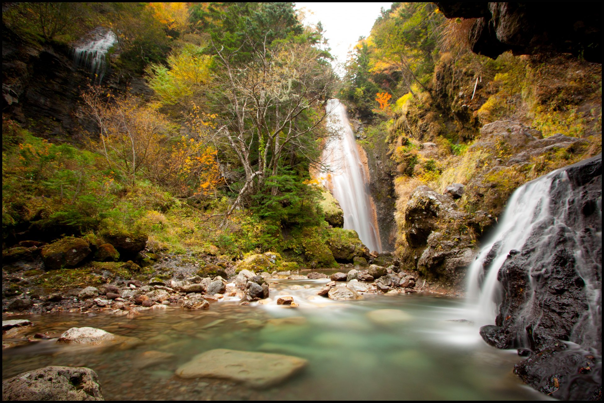 japan nagano rock waterfall tree autumn