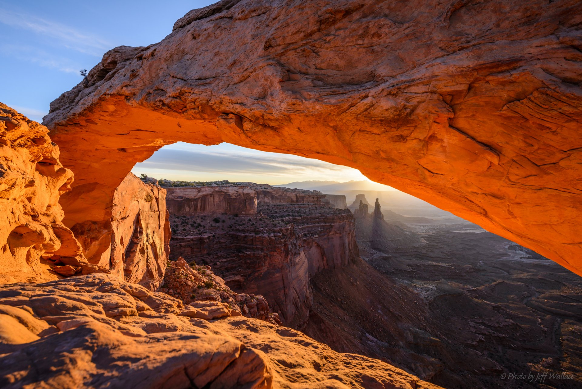 jeff wallace mesa arch glow and shadows canyon