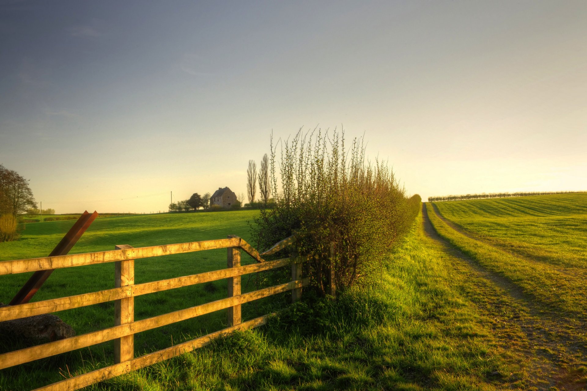 nature landscape green meadow grass plants fence gates fencing the field house sky background wallpaper widescreen full screen hd wallpapers fullscreen