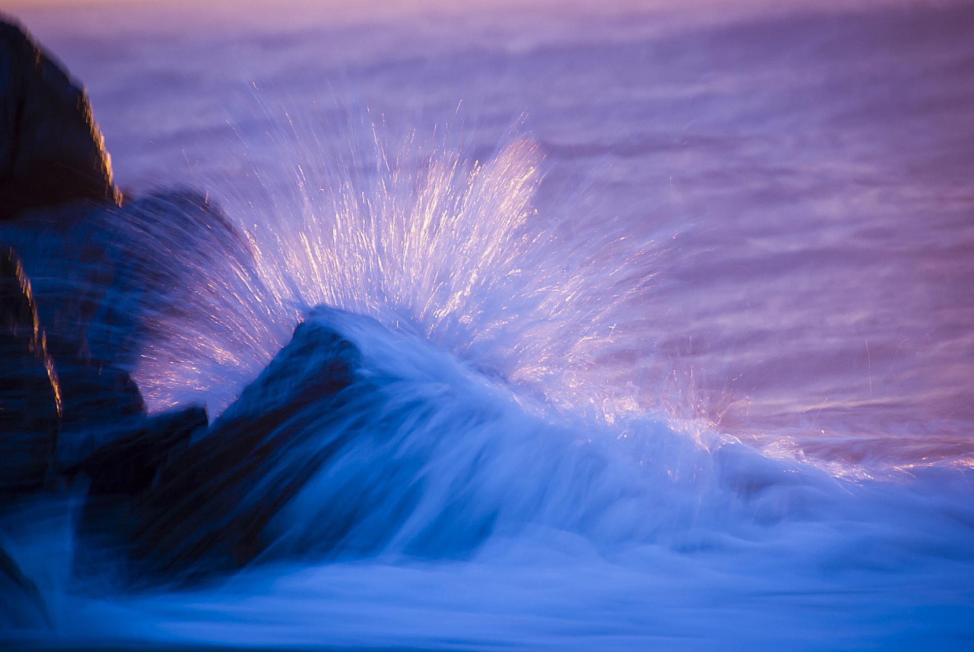 sea ocean beach stones waves wave spray close up
