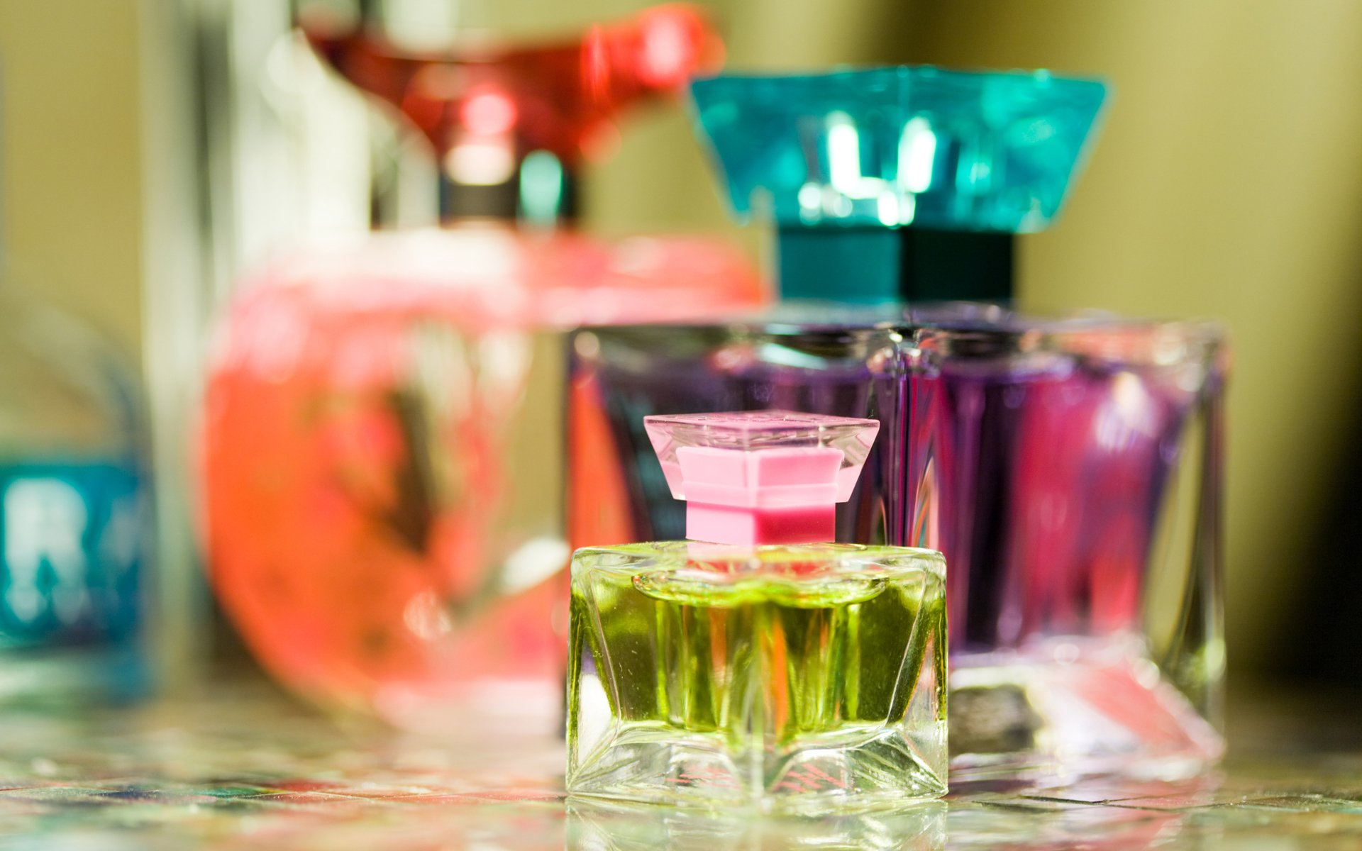 perfume vials color blur