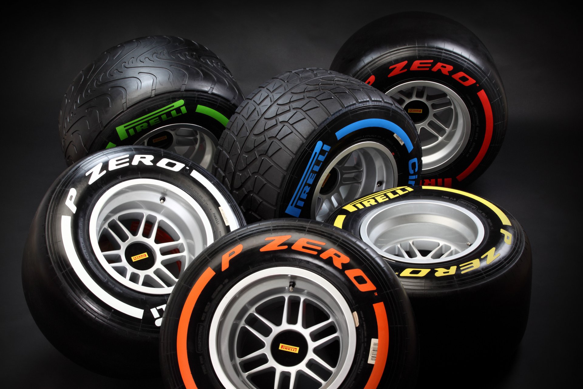 tyres wheels wheel formula-1 formula 1 f1 pirelli italian the company manufacturer tires reliability and beauty ✌.