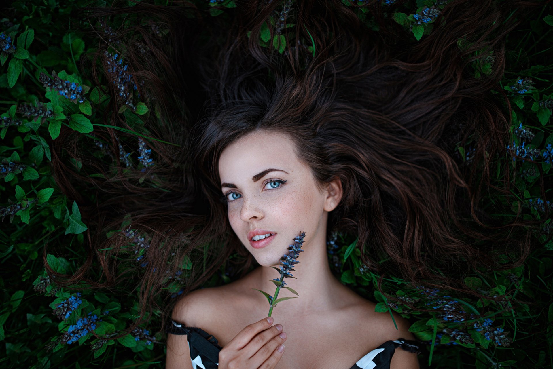 forest fairy katya katyusha freckles flowers george chernyad'ev