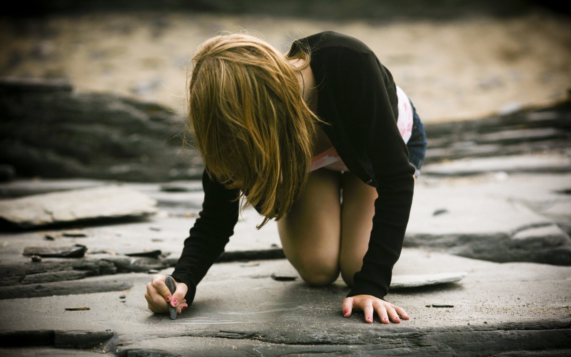 girl slim figure feet pose mood the situation street picture chalk