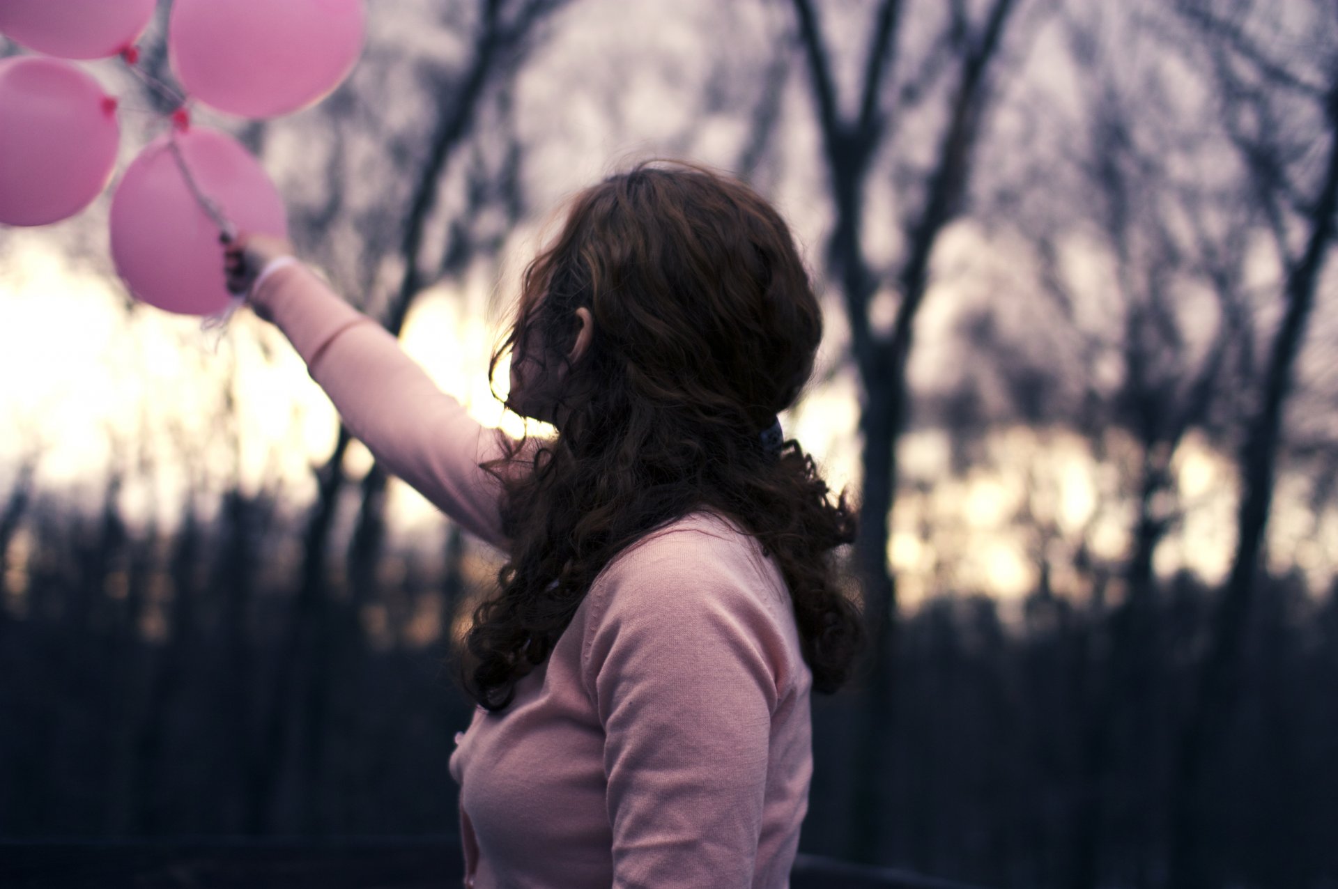 mood girl brown hair jacket pink spin hand bulbs balloons nature tree leaves branches sun blur background wallpaper widescreen full screen hd wallpapers brunette cardigan back arm b