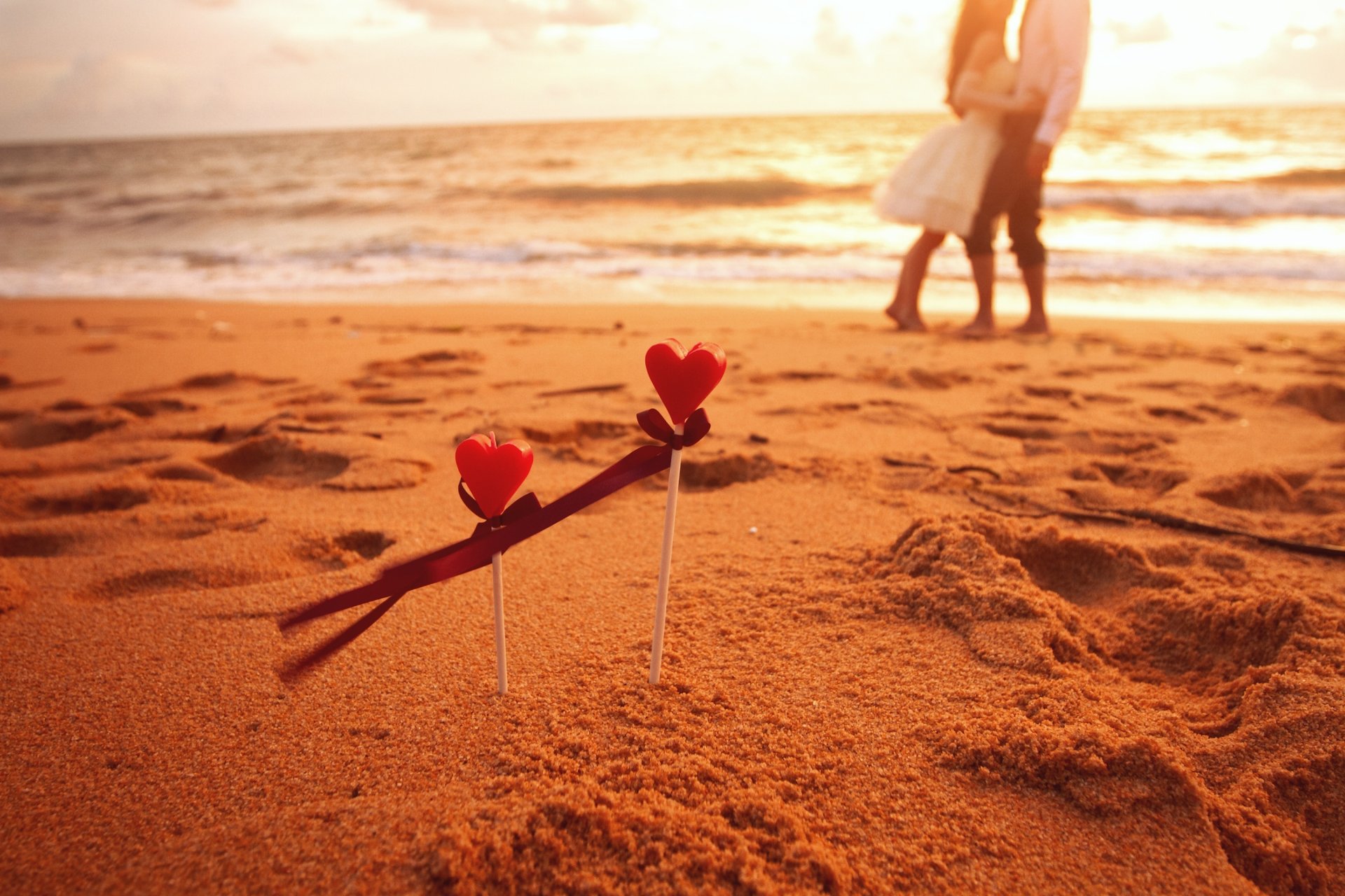 mood guy girl heart belt ribbon . red love romance feelings beach sand sea waves background wallpaper widescreen full screen hd wallpapers