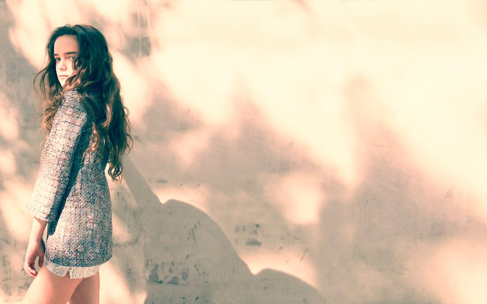 silver shorts metallic plated jacket lamantine paris girl fashion teen vogue