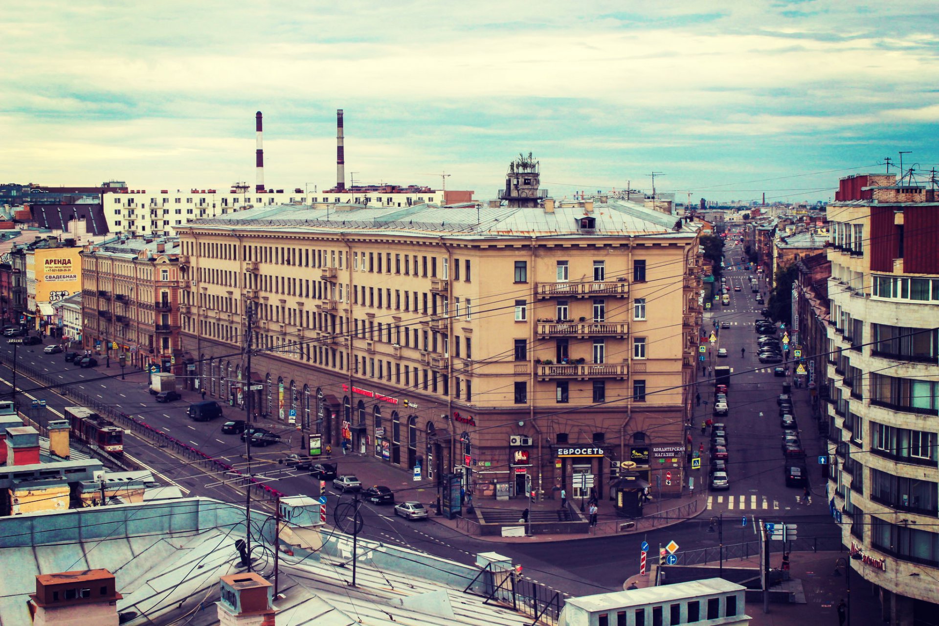 st. petersburg peter russia leningrad spb street house buildings roof
