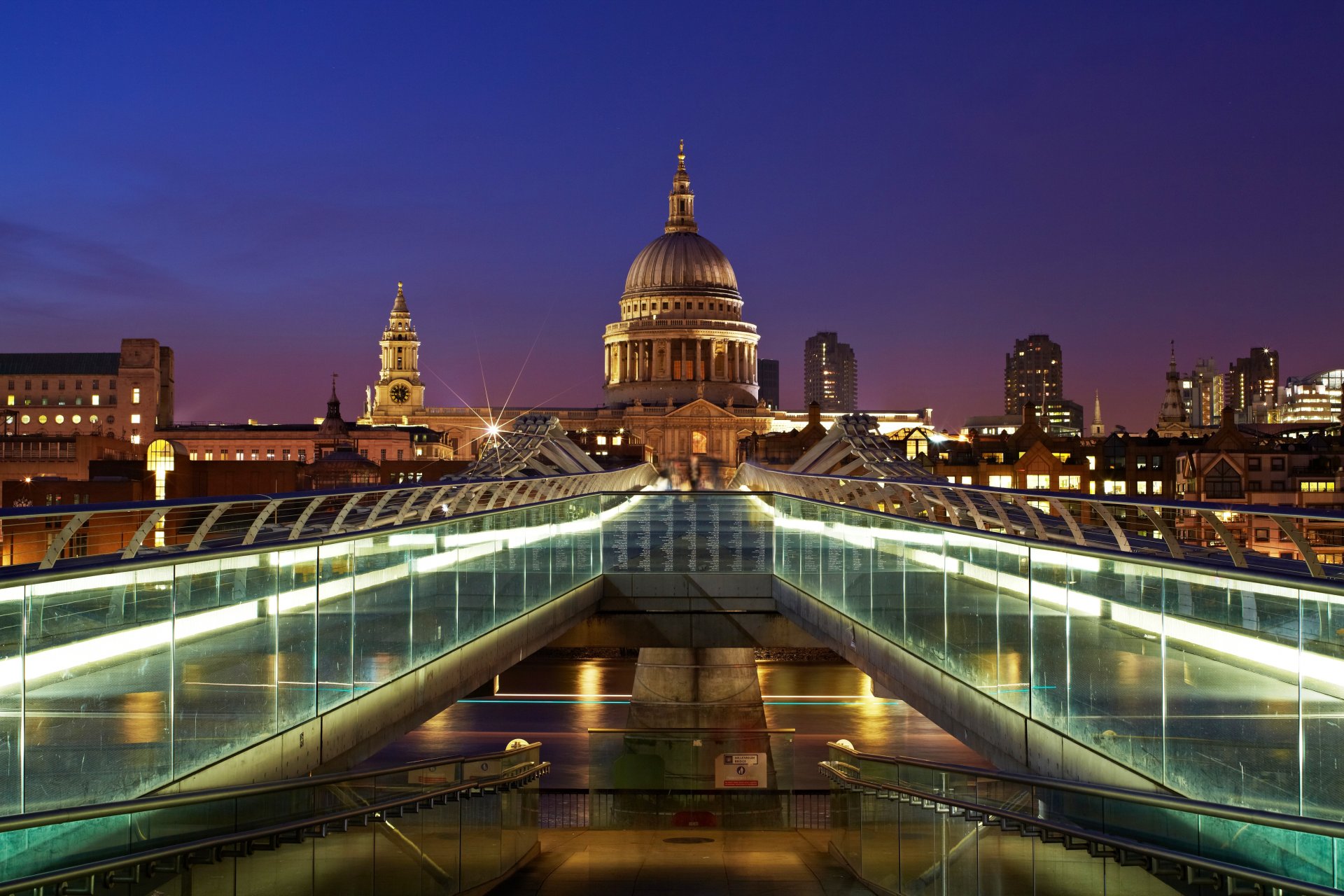st paul's cathedral st. paul's cathedral millennium bridge london england united kingdom