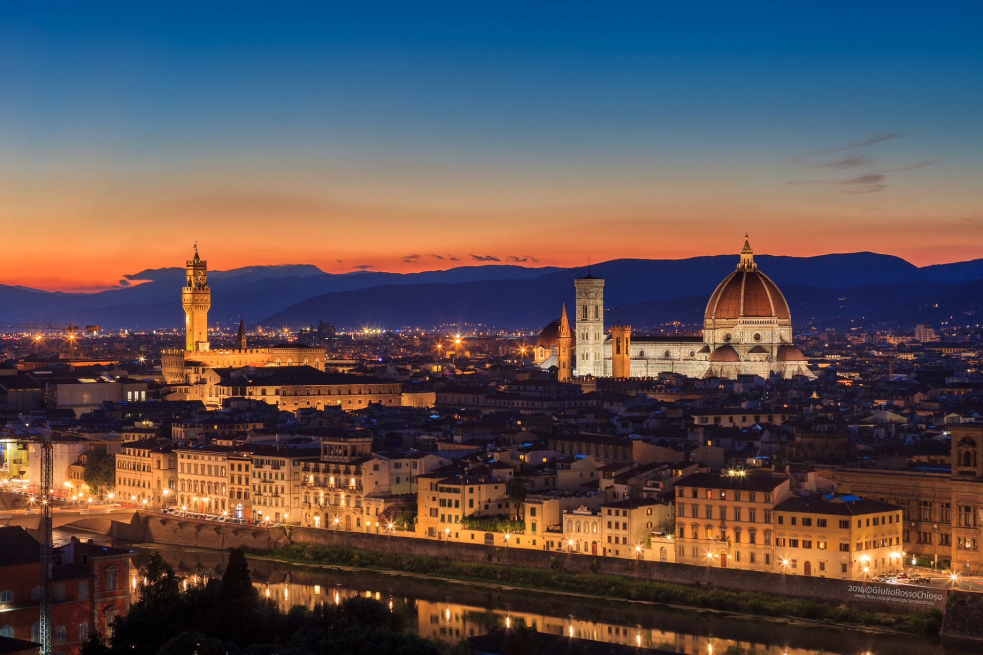 firenze florence tuscany toscana italy la cattedrale di santa maria del fiore palazzo vecchio santa maria del fiore town architecture cathedral lighting night orange sunset sky