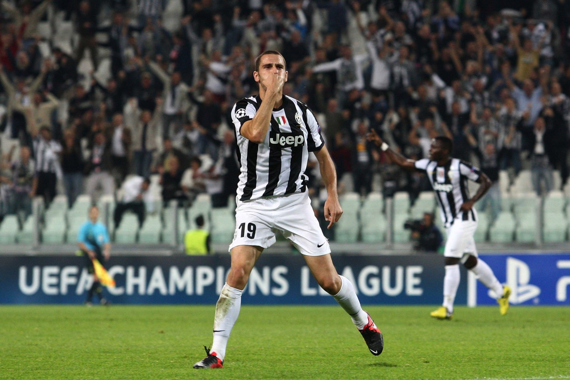 juventus football sports player leonardo bonucci kwadwo asamoah