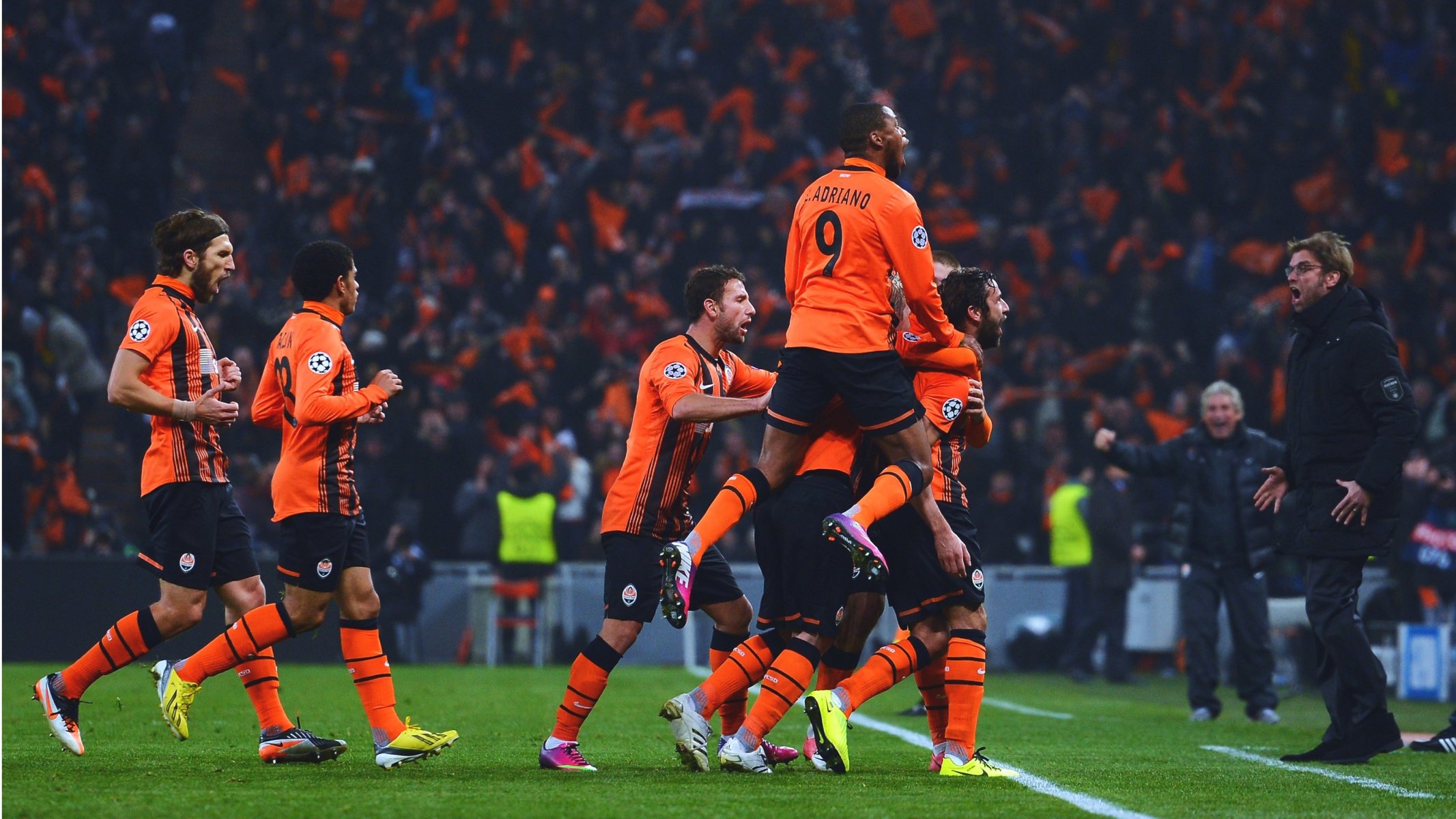 miner donetsk shakhtar football game sports dario srna yaroslav rakitskiy tomas hübschman luiz adriano razvan rat tyson dmytro chygrynskiy juergen klopp