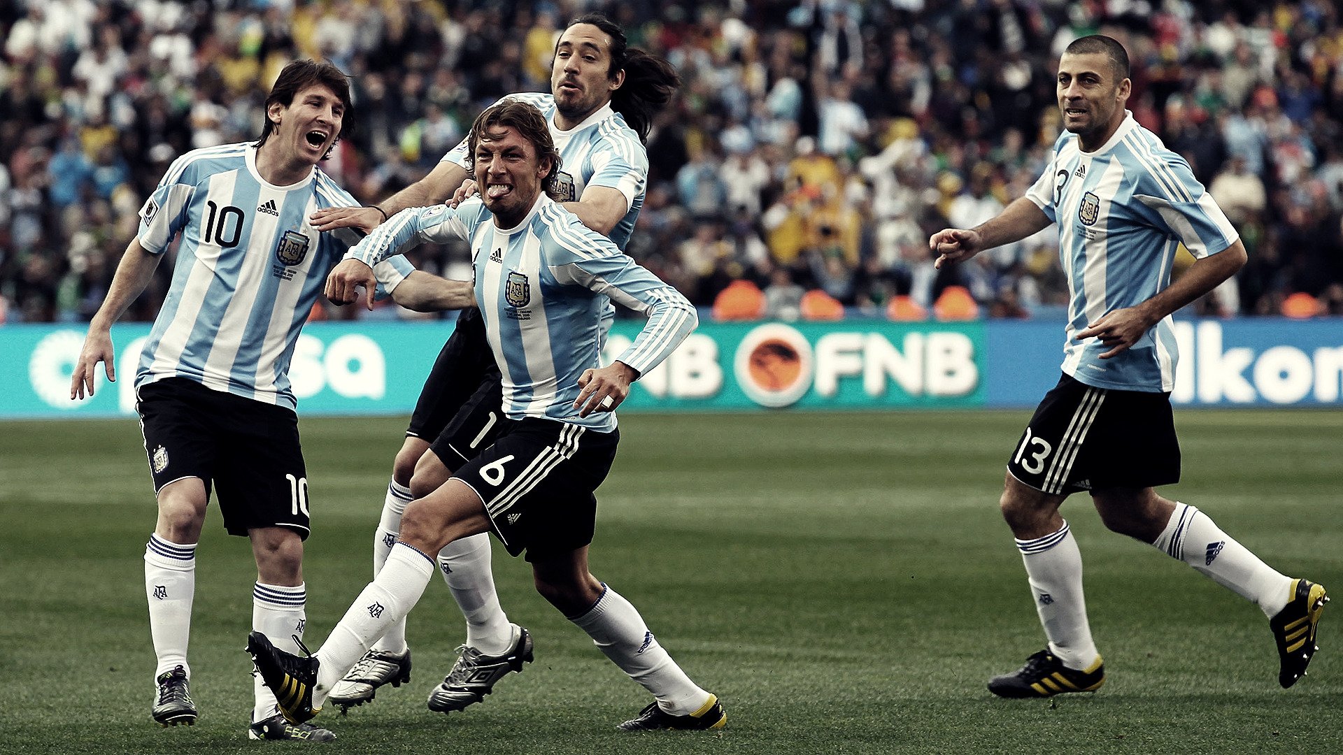 sports stadium argentina game players soccer team teams messi walter samuel gabriel heinze