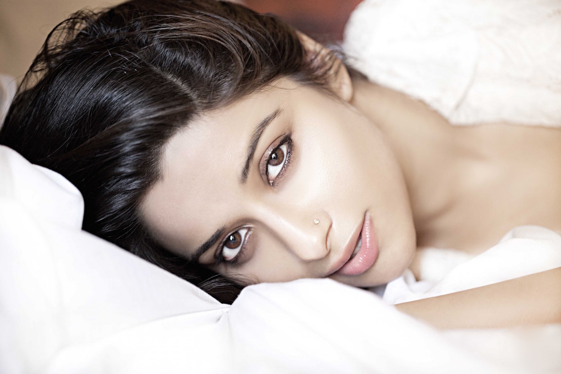 madhurima banerjee bollywood celebrity actress model girl beautiful indian brunette pretty cute beauty face lips eyes indian actress