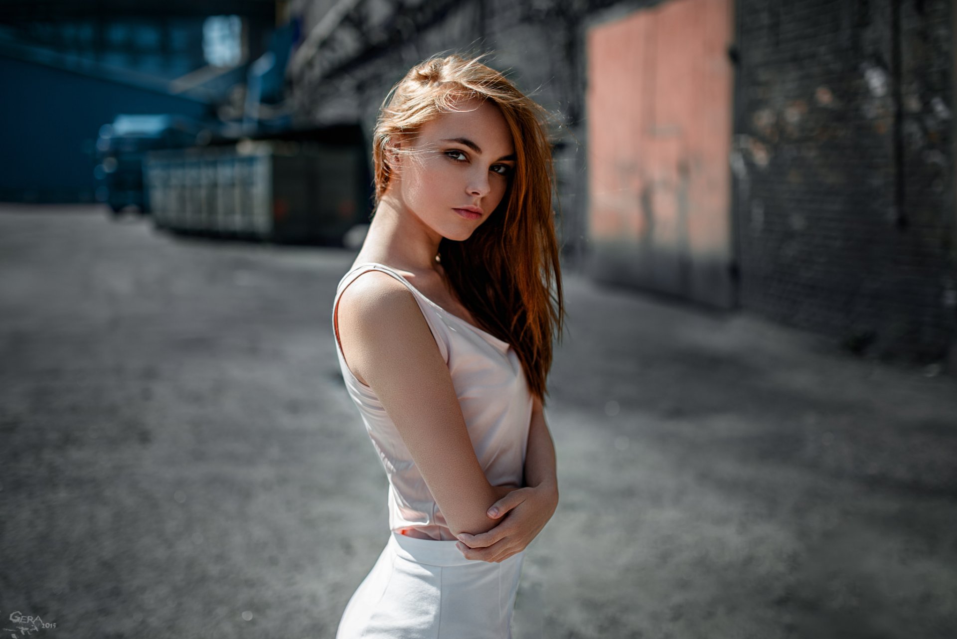 girl oktiabrina maximov george chernyad'ev red portrait bokeh dress white background trailers truck contrast wall