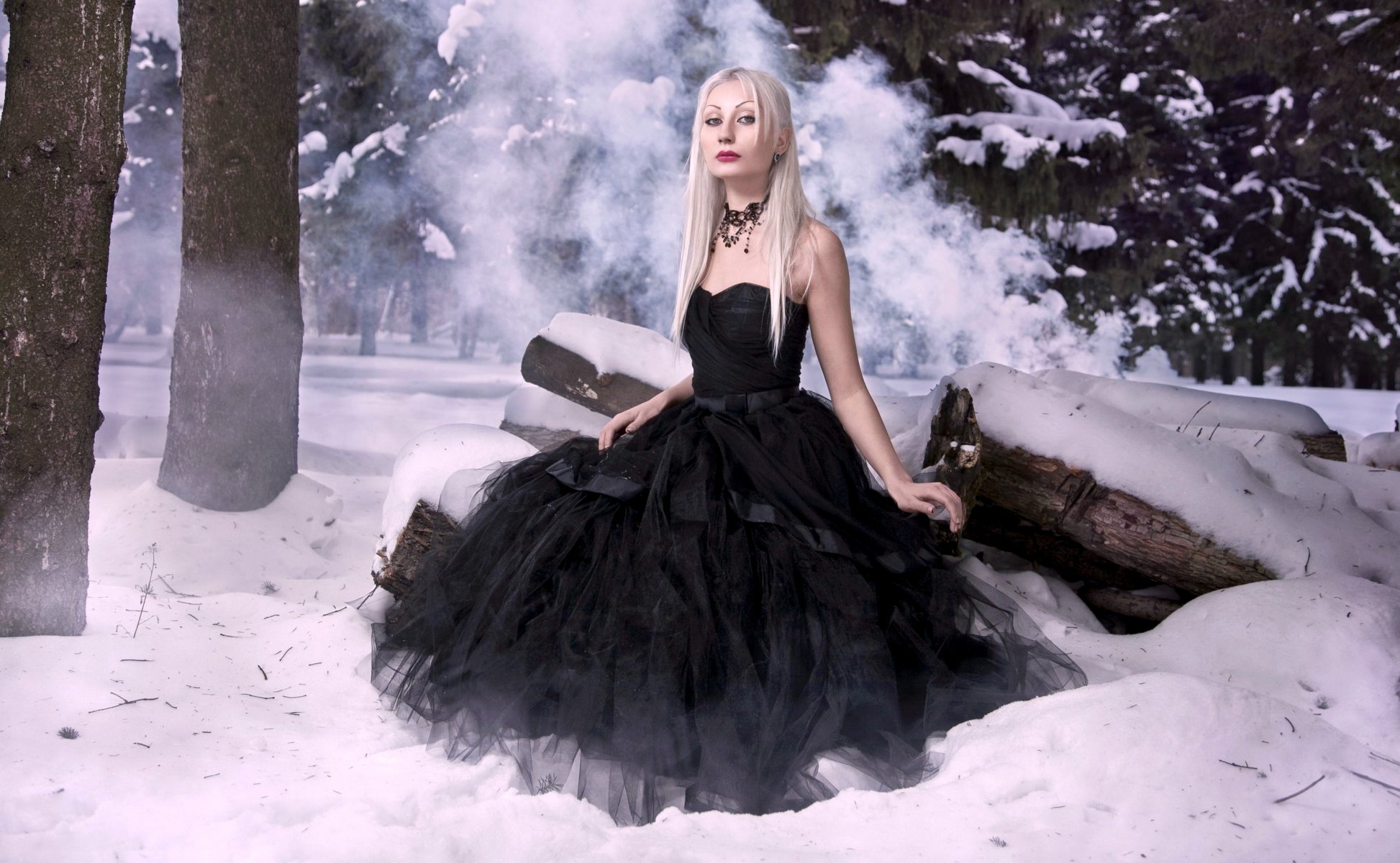 winter forest russian alternative gothic model mervilina slim babe long hair pale skin outdoor woods snow fantasy romantic cuty blonde wig black robe erotic red lips artwork sexy
