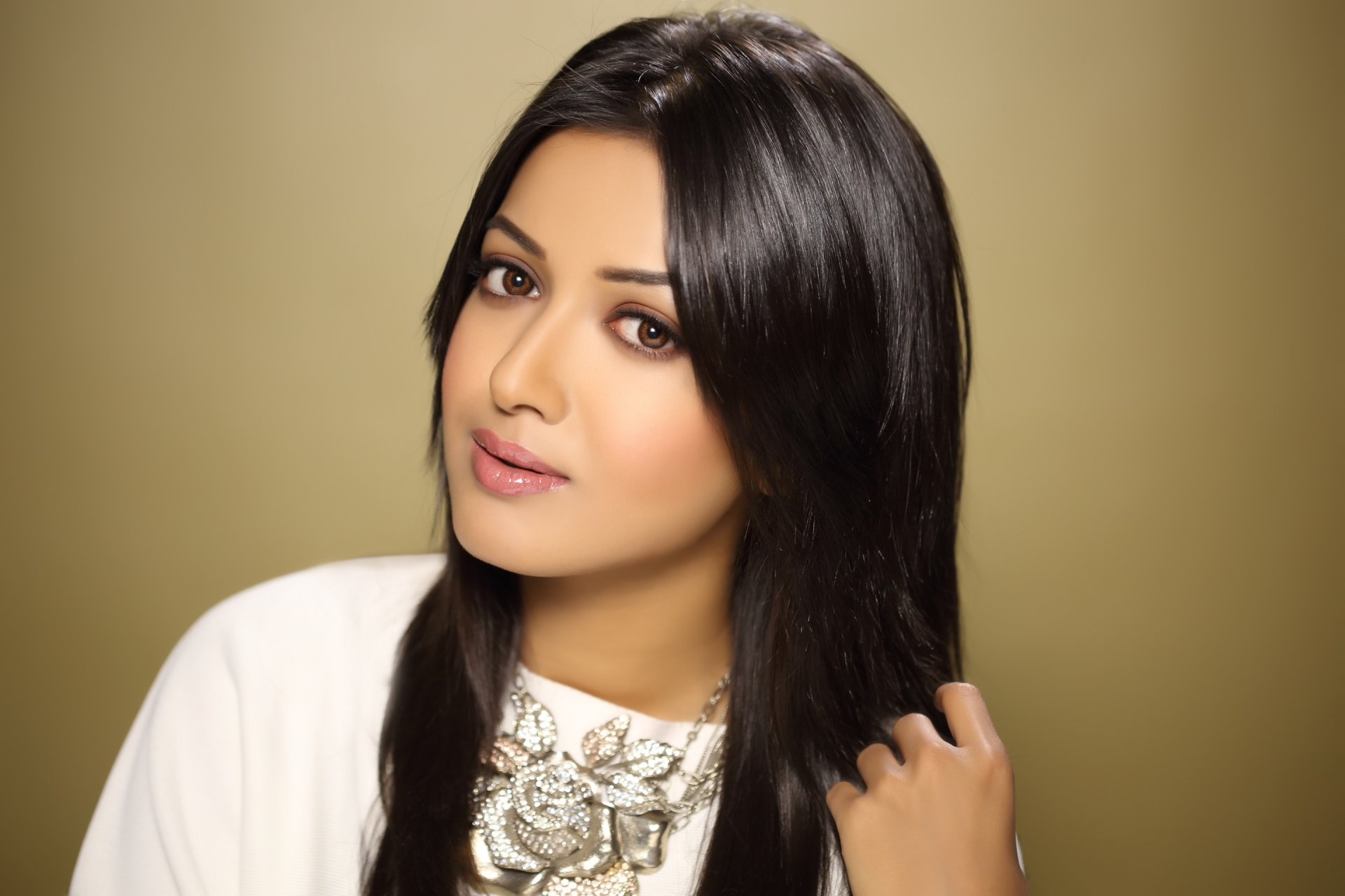 catherine tresa bollywood celebrity actress model girl beautiful indian brunette pretty cute beauty face eyes hair lips smile sexy pose india