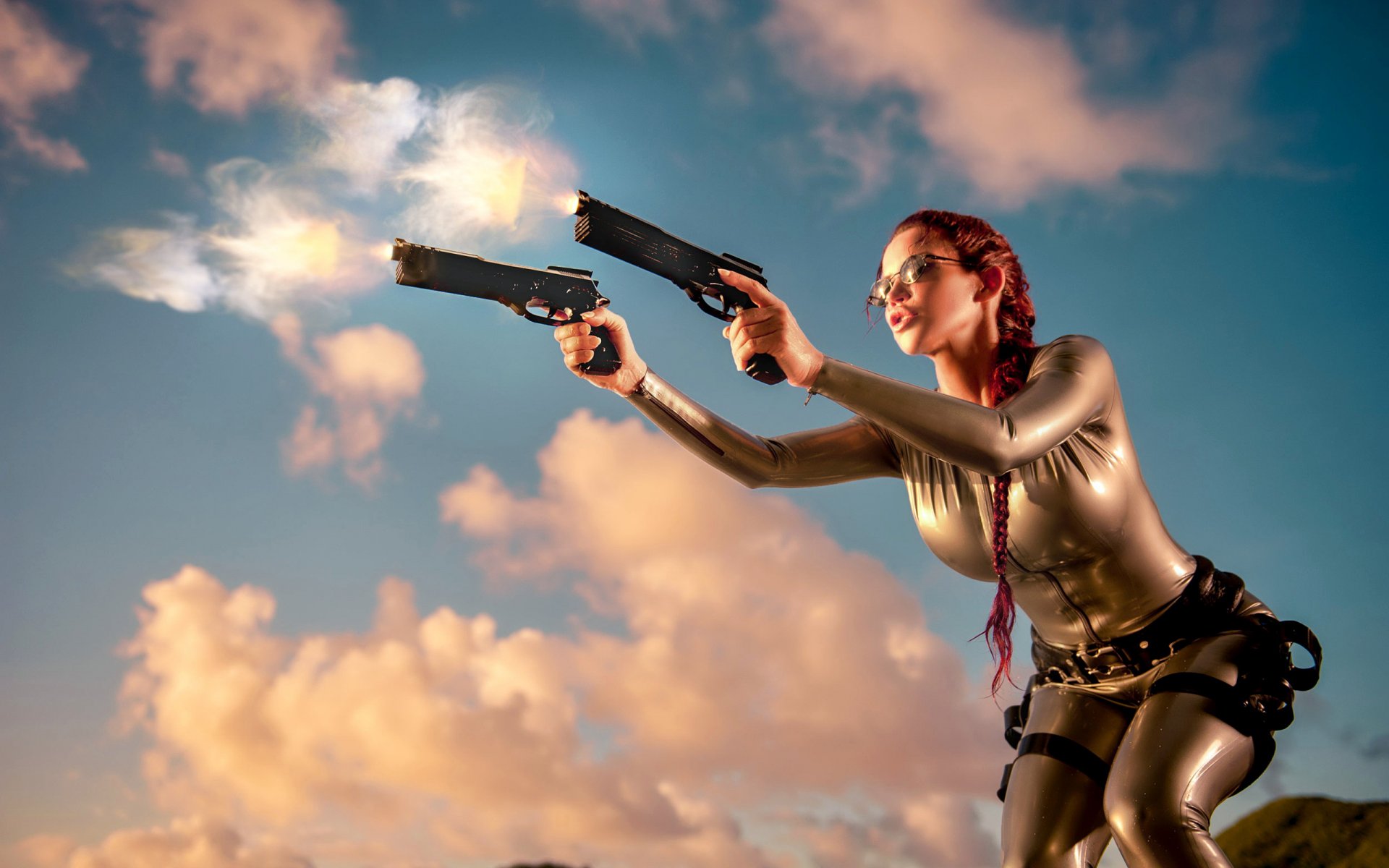 charming girl warrior bianchi shooting flash to defeat the warrior canadian actress bianca beauchamp tomb raider tight clothes rubber catsuit firing pistols girls and guns tomb raider set fantasy bian
