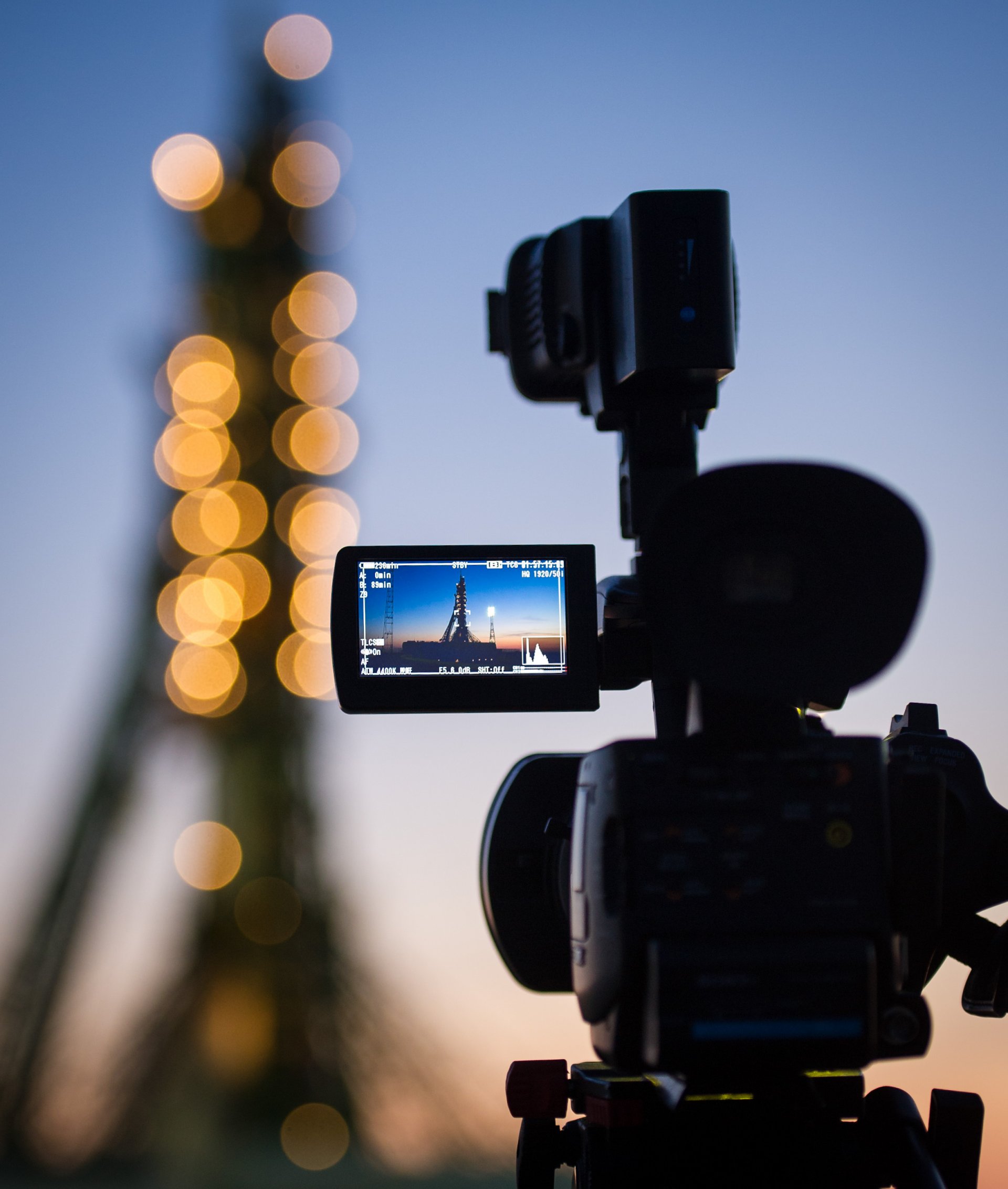 union expedition 31 baikonur start rocket lights video camera