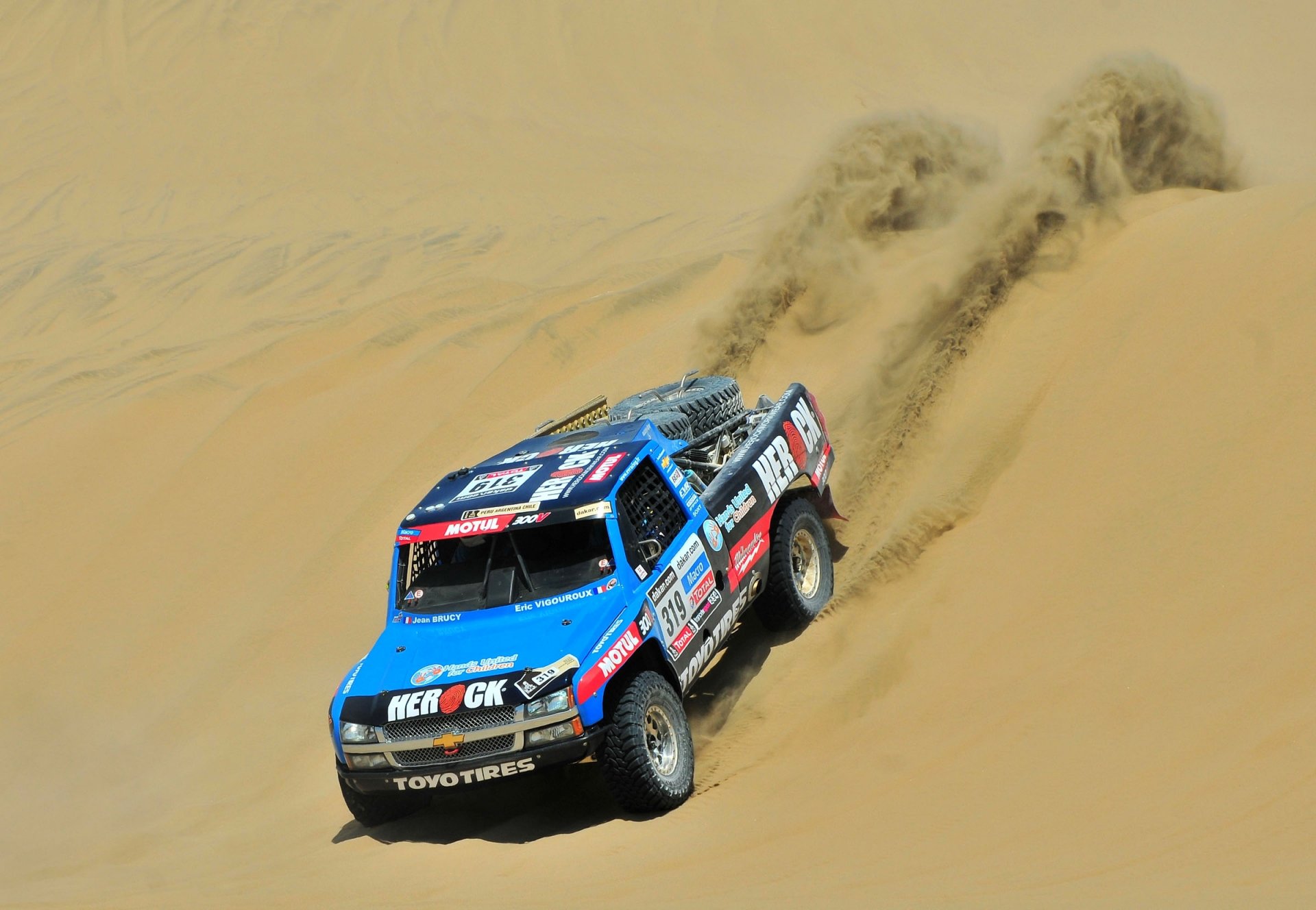 chevrolet to dakar dakar rally sand desert blue