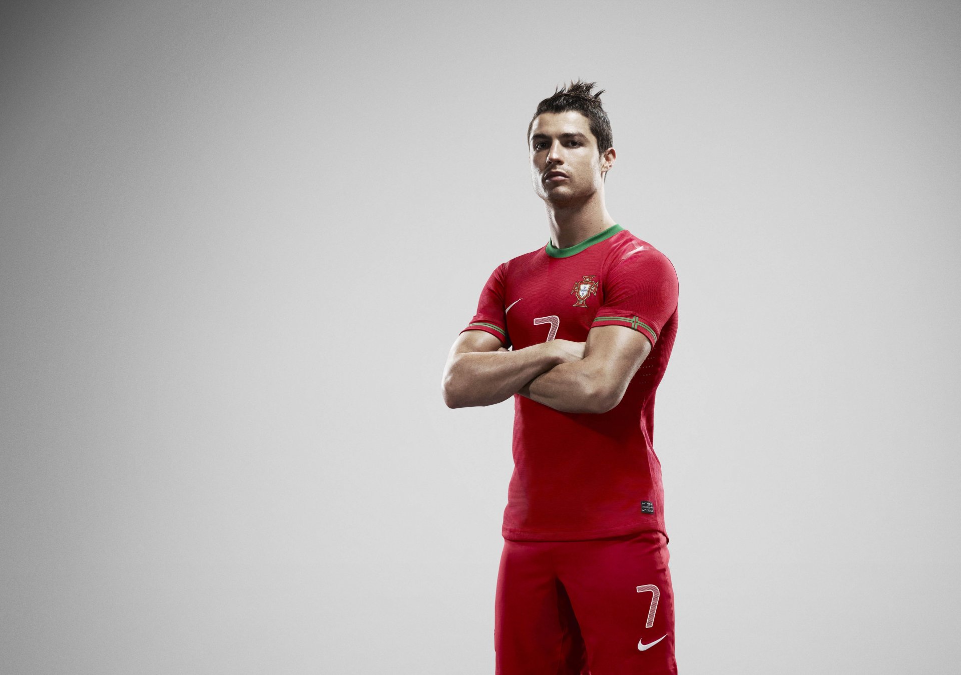 cristiano ronaldo ronaldo crstiano ronaldo form portugal star football sports