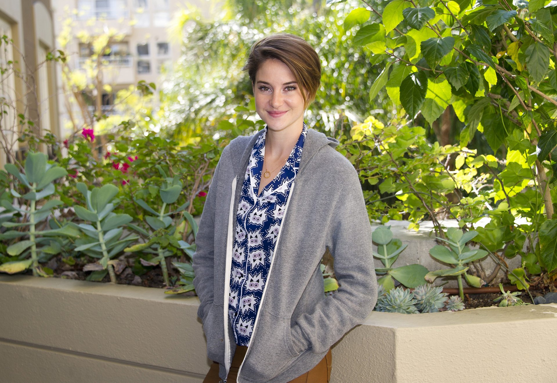 shailene woodley photoshoot the fault in our stars