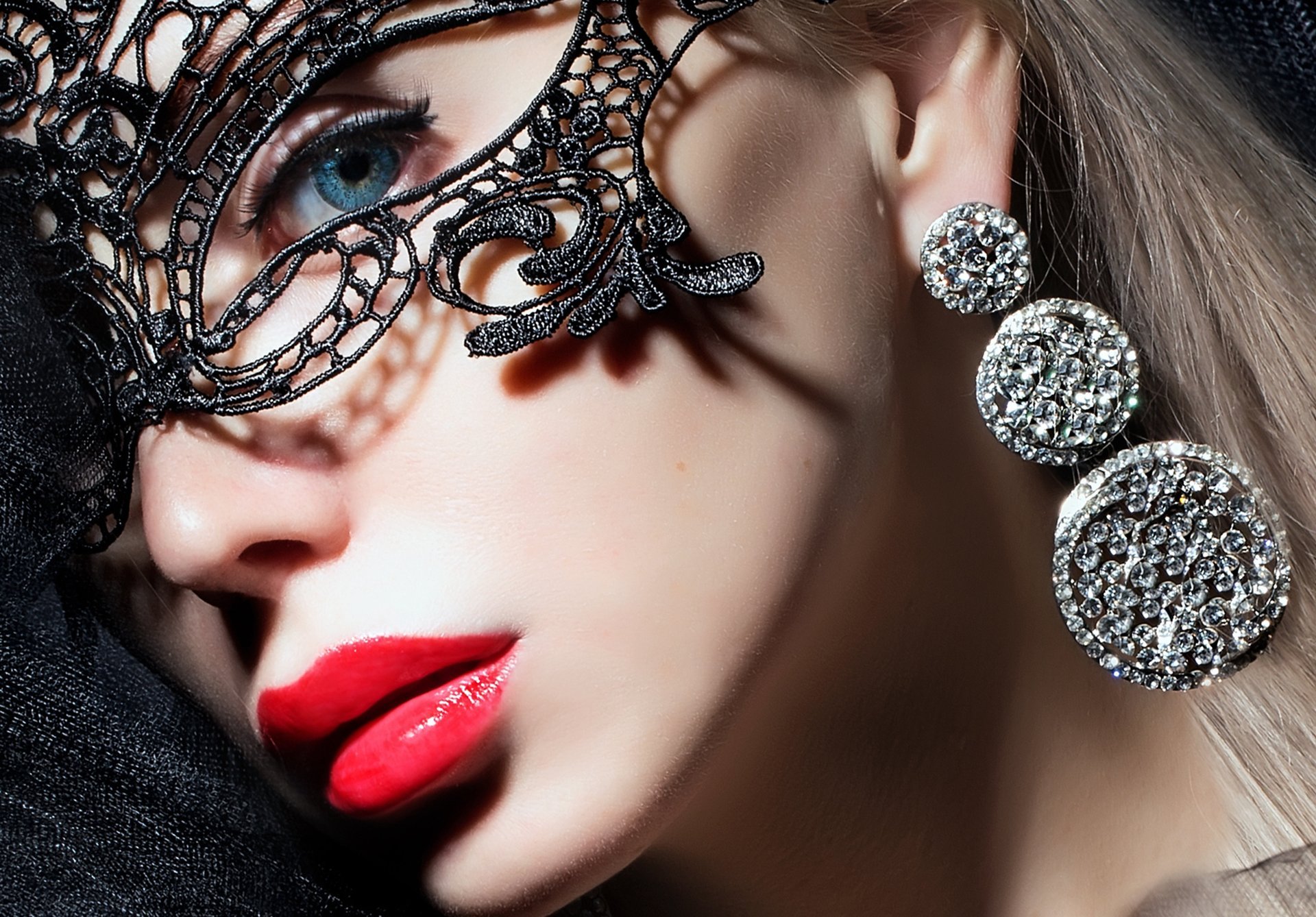 girl make-up lips red view eyes face mask earrings