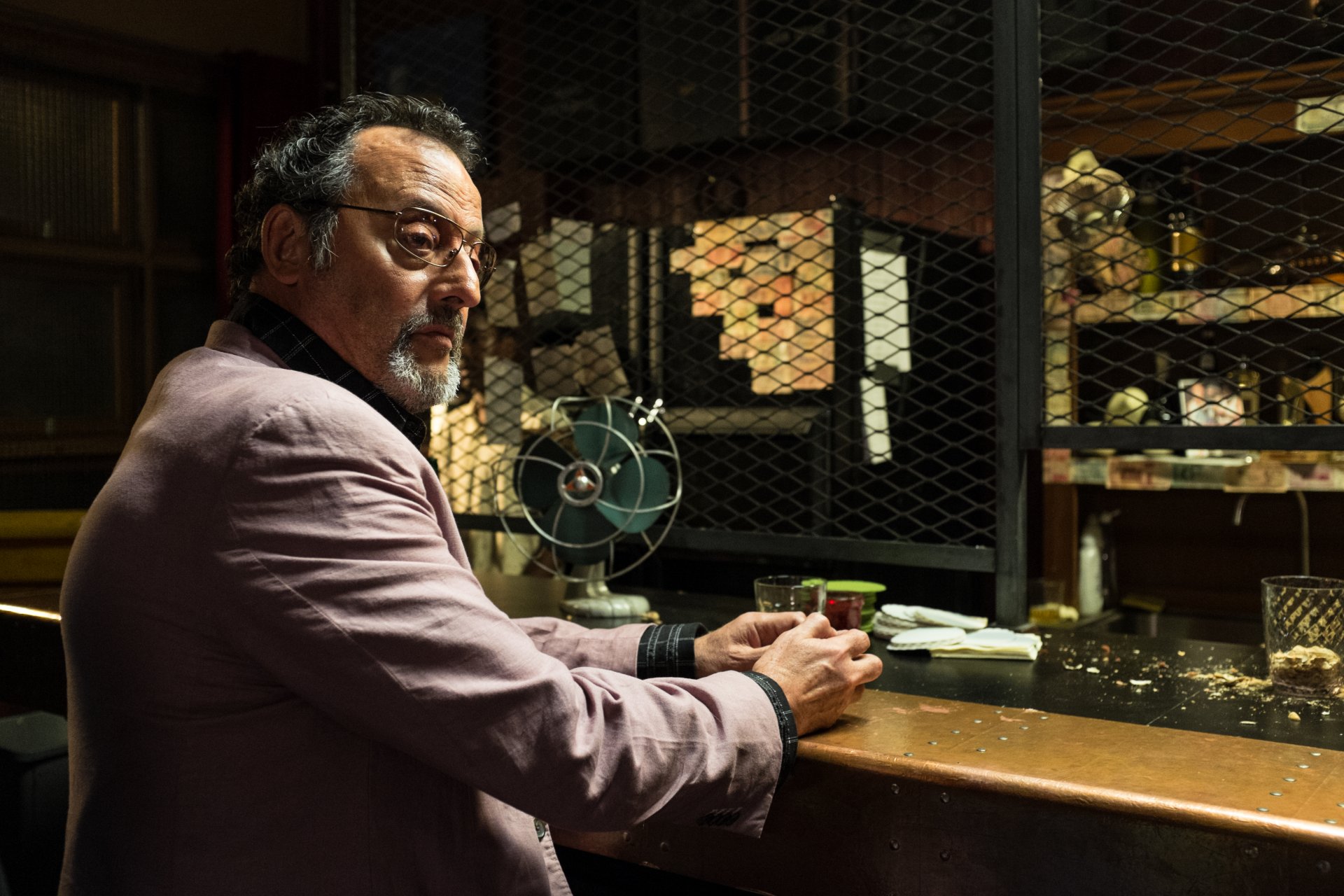 jean reno actor sunglasses travel hector in search of happiness hector and the search for happiness