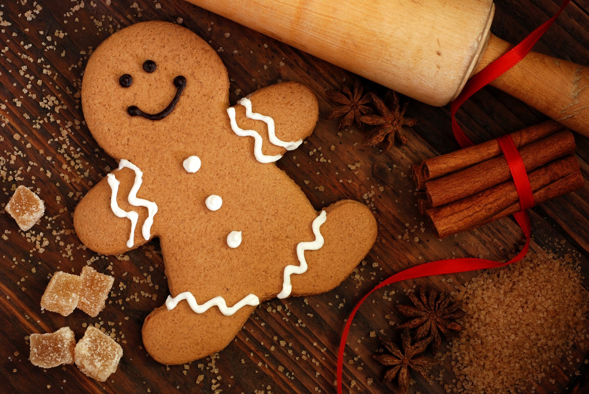 cookies cookie figurine man glaze baking dessert cinnamon sugar anise food winter holidays new year christmas