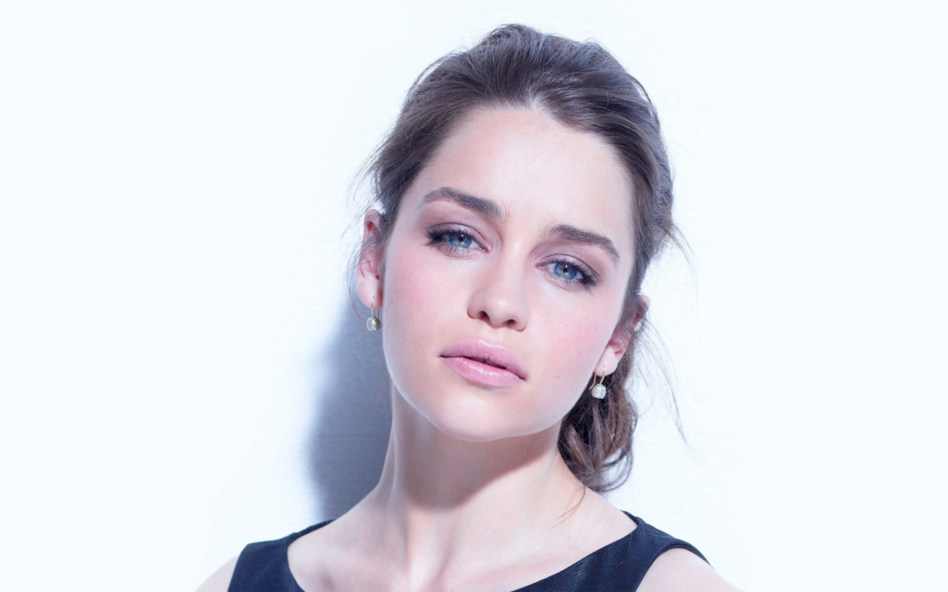 emilia clarke game of thrones khalis actress