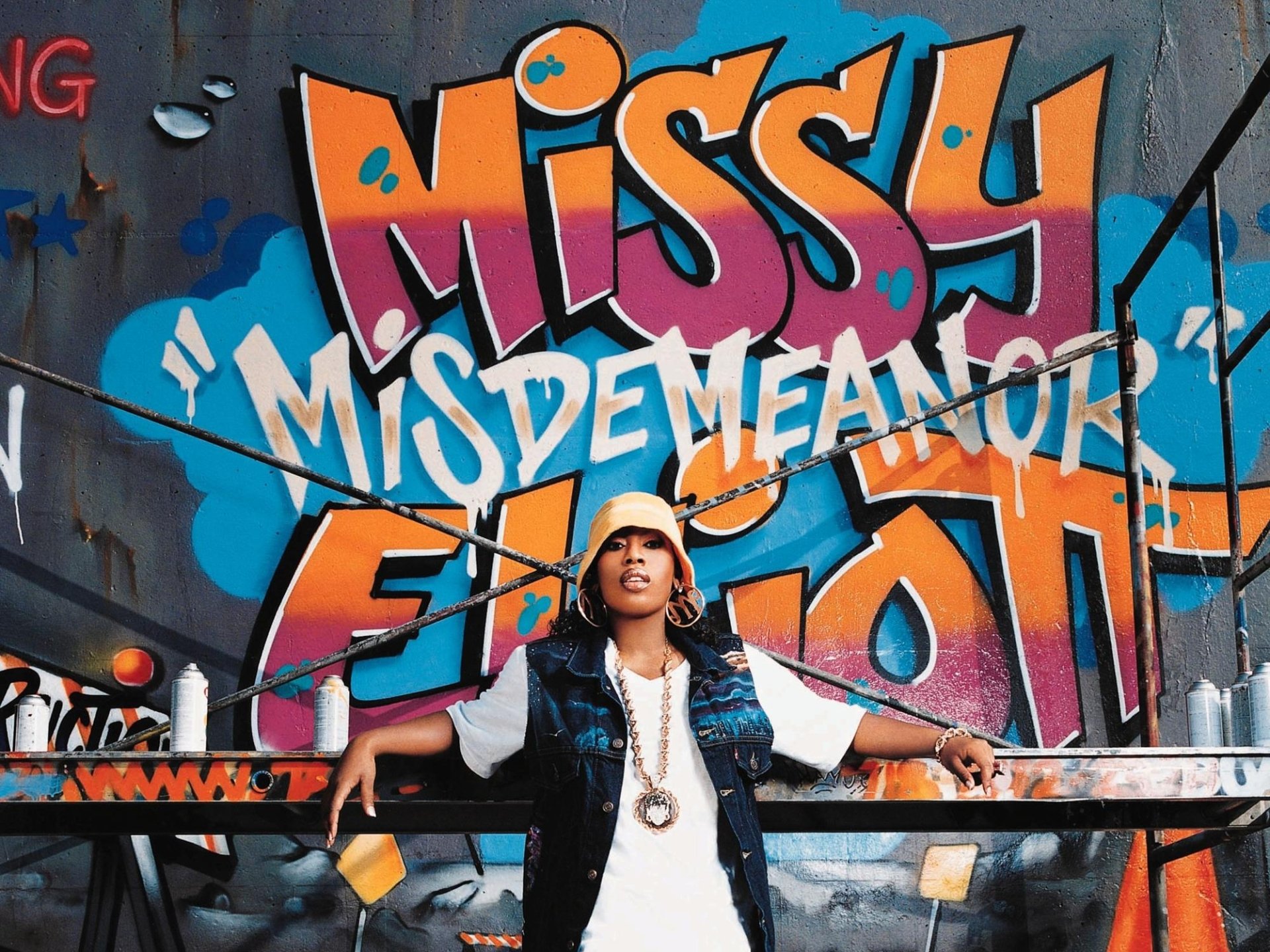 missy elliott girl repersha rap wall graffiti sprays paint