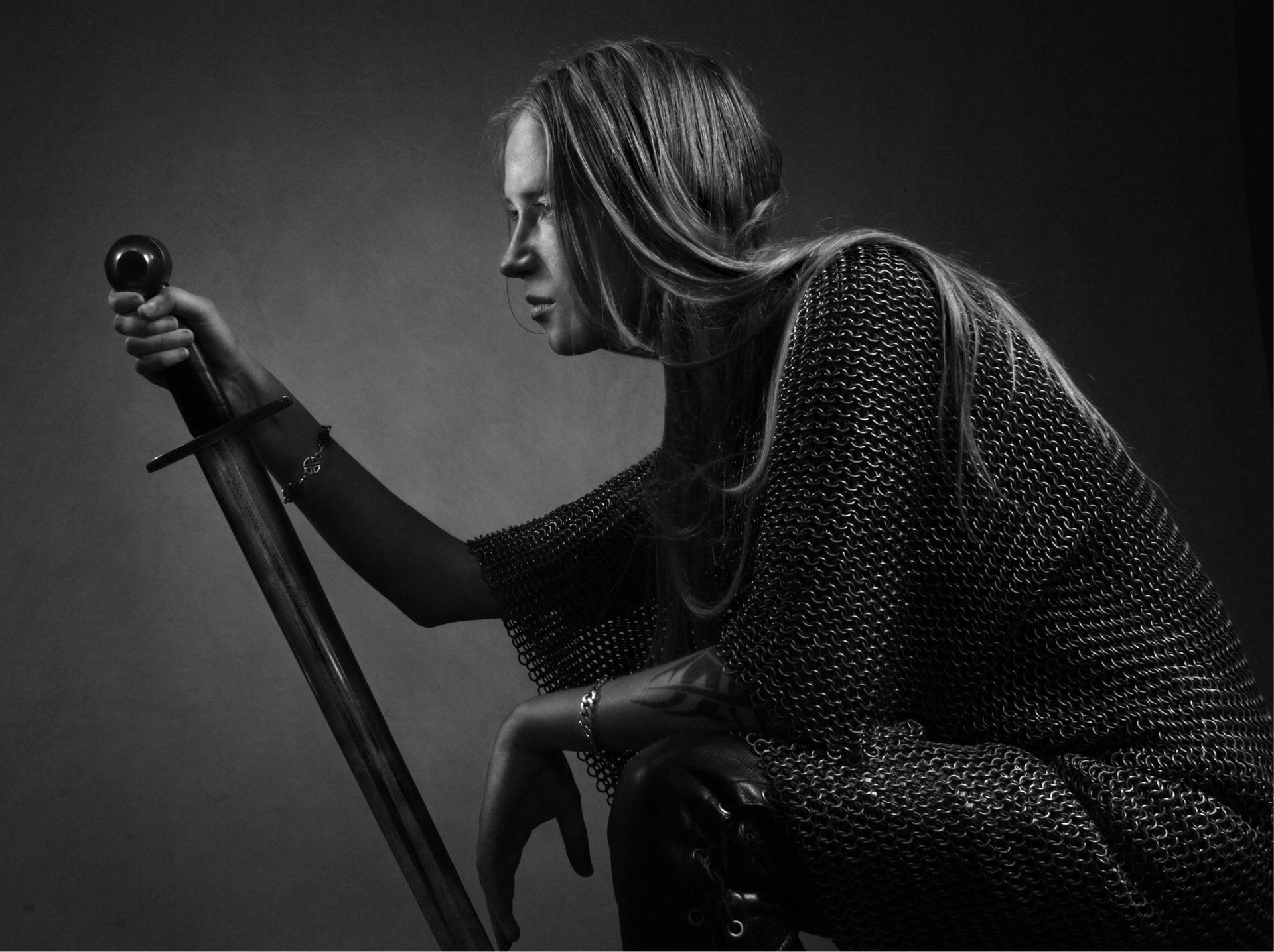 arkona maria arkhipova peg - metal folk metal music heart to skies night of veles russia girl warrior sword