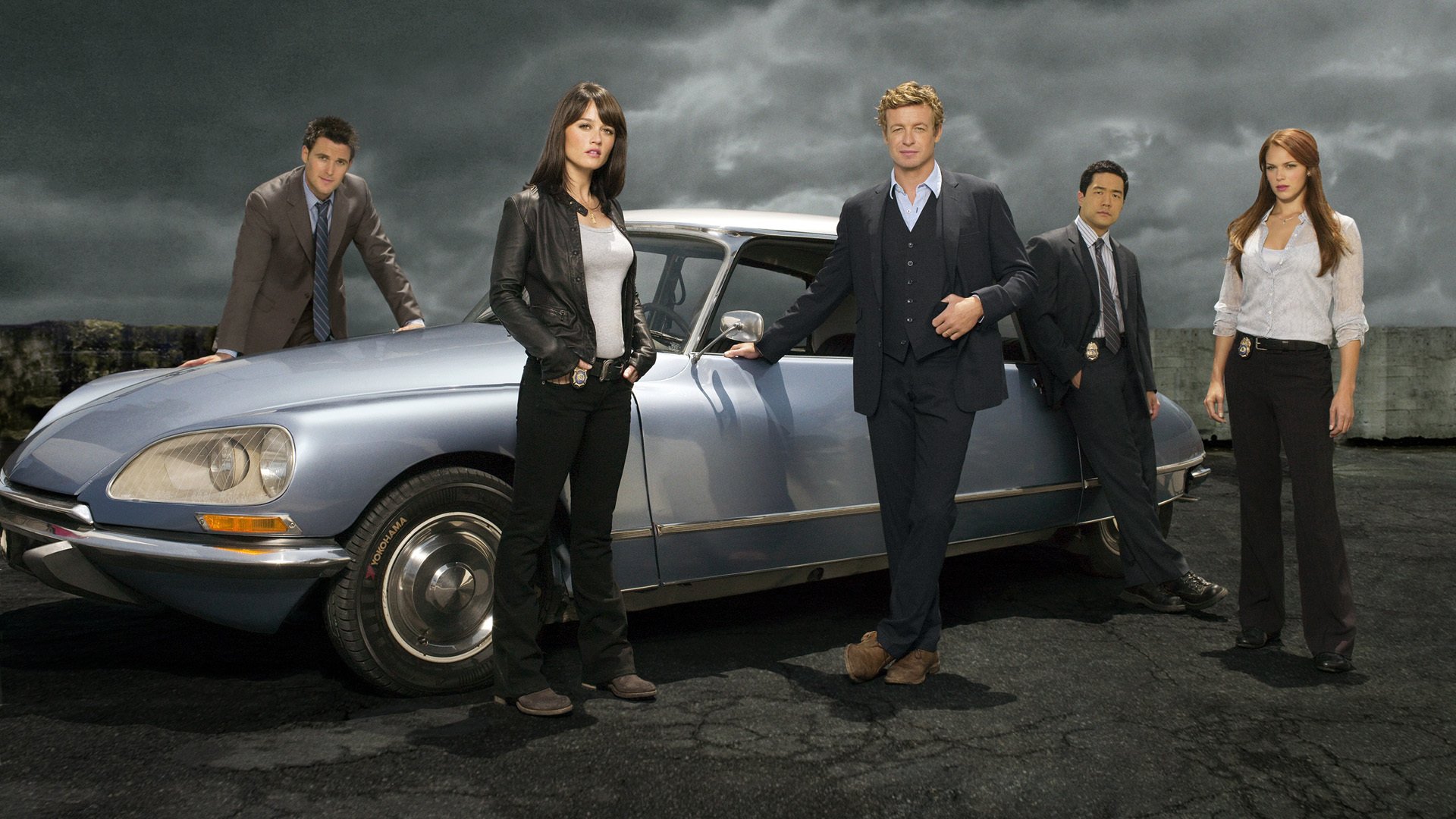 mentalist the mentalist simon baker patrick jane robin tunney teresa lisbon ovayn yeoman owain yeoman wayne rigsby tim kang kimball cho amanda ridzhetti amanda righetti